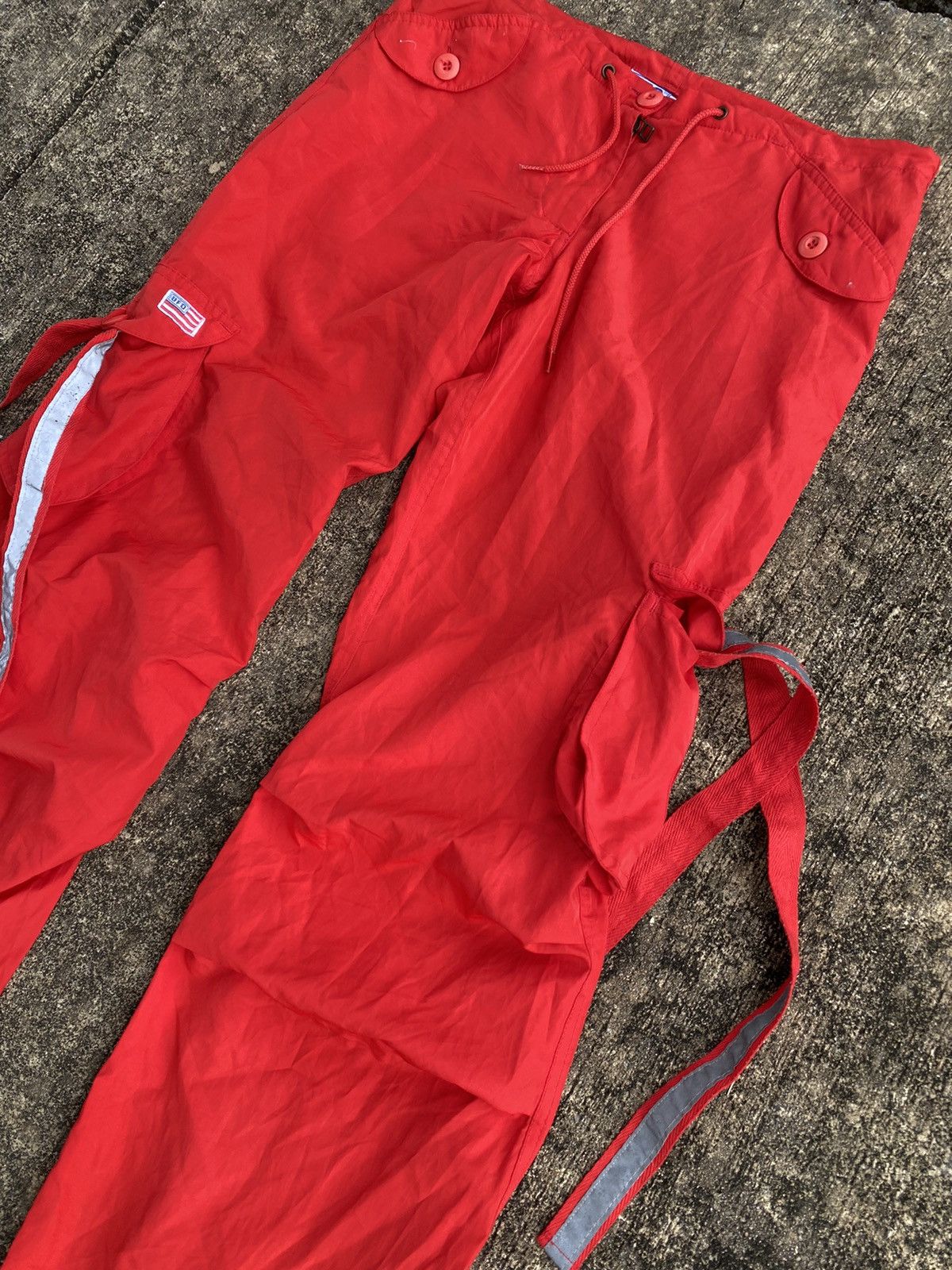 Japanese Brand 2000s Vintage UFO Red Cargo Pants -Nylon Poly Multi Pocket Size US 31 - 3 Thumbnail