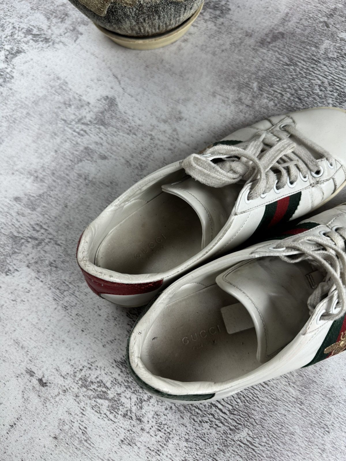 Gucci Gucci Ace Women’s US 7,5 EU 38 White Bee Casual Red Leather Low Shoes Sneakers Size US 7.5 / IT 37.5 - 12 Thumbnail