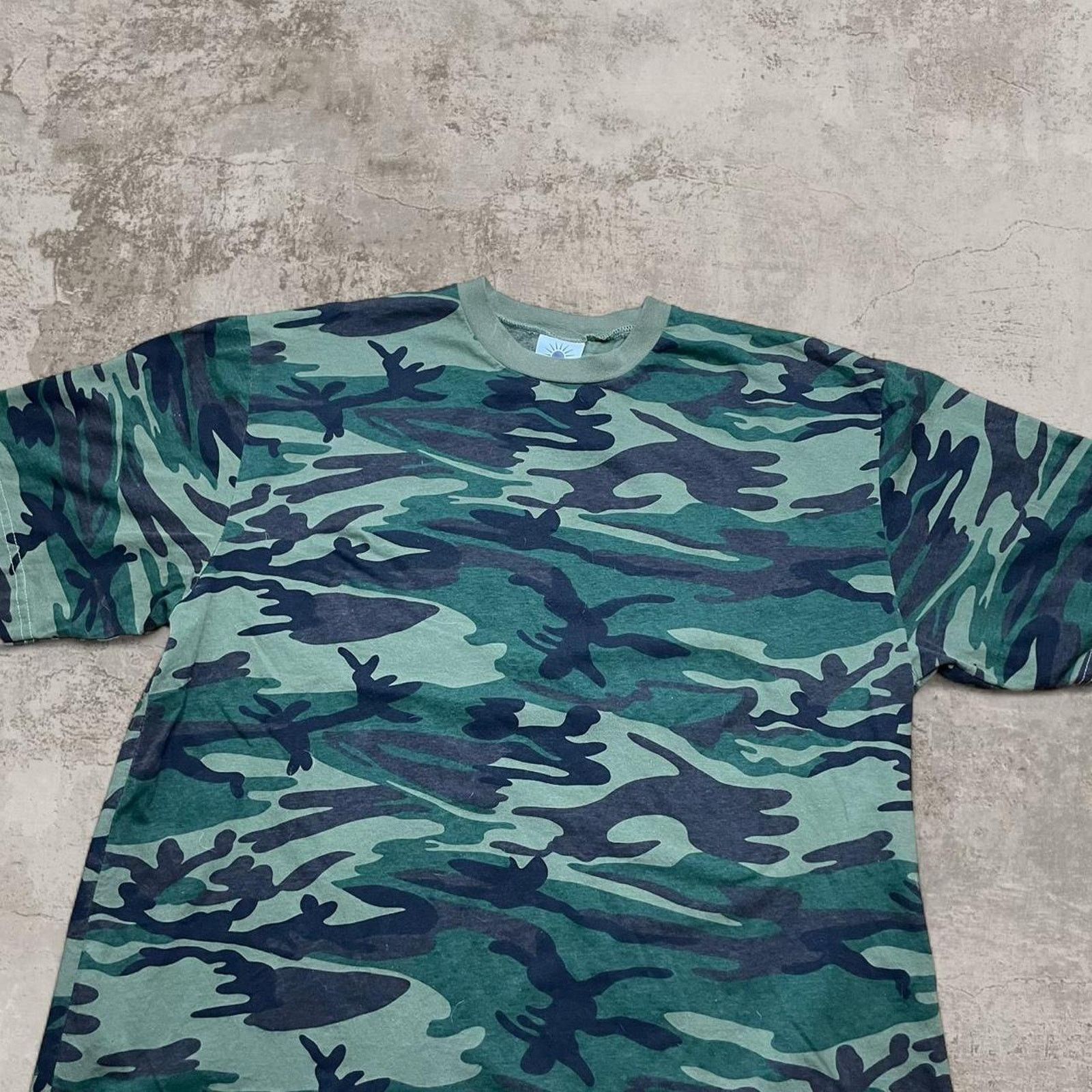 Realtree 80s camo horizontee green & black size M Size US M / EU 48-50 / 2 - 2 Thumbnail