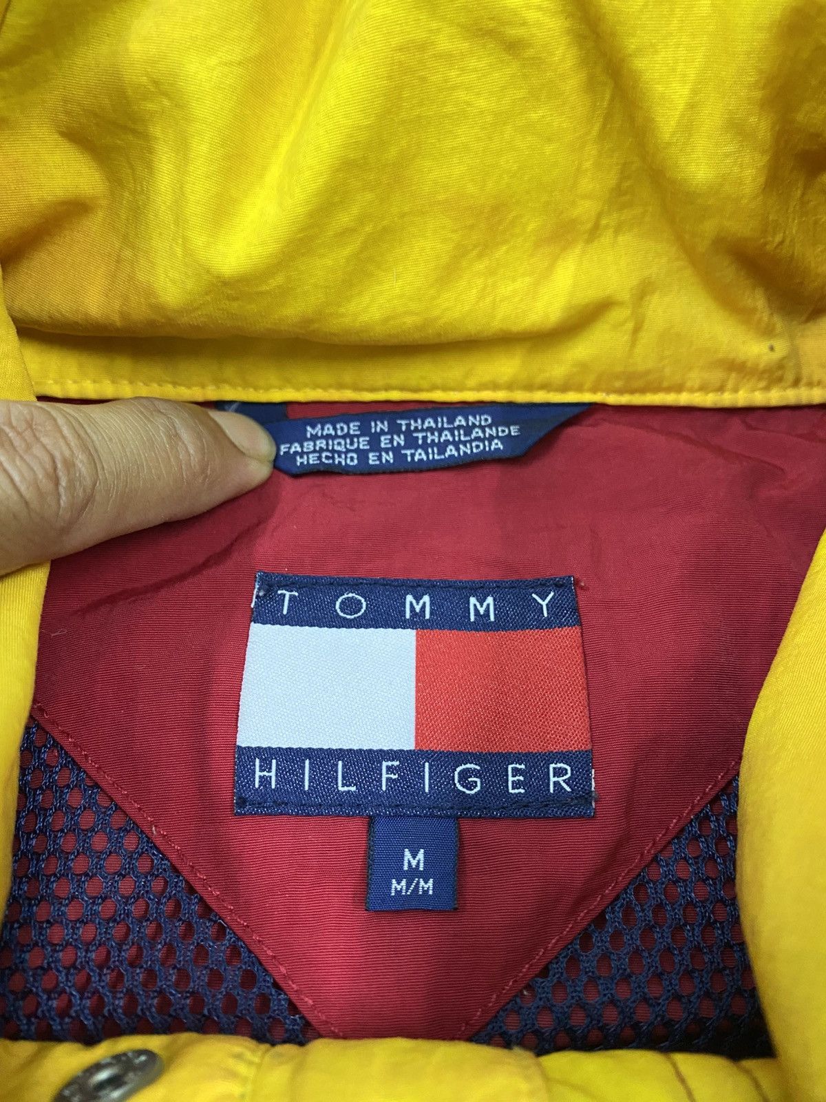 Tommy Hilfiger Vintage tommy hilfiger jacket hided hoodie Size US M / EU 48-50 / 2 - 6 Thumbnail