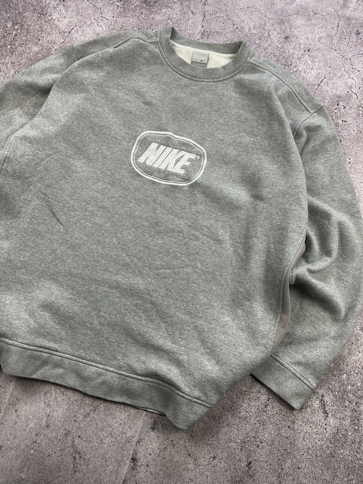 Nike × Vintage Vintage Nike Crewneck Big Centre Logo Sweatshirt Premier USA Size US XL / EU 56 / 4 - 2 Thumbnail