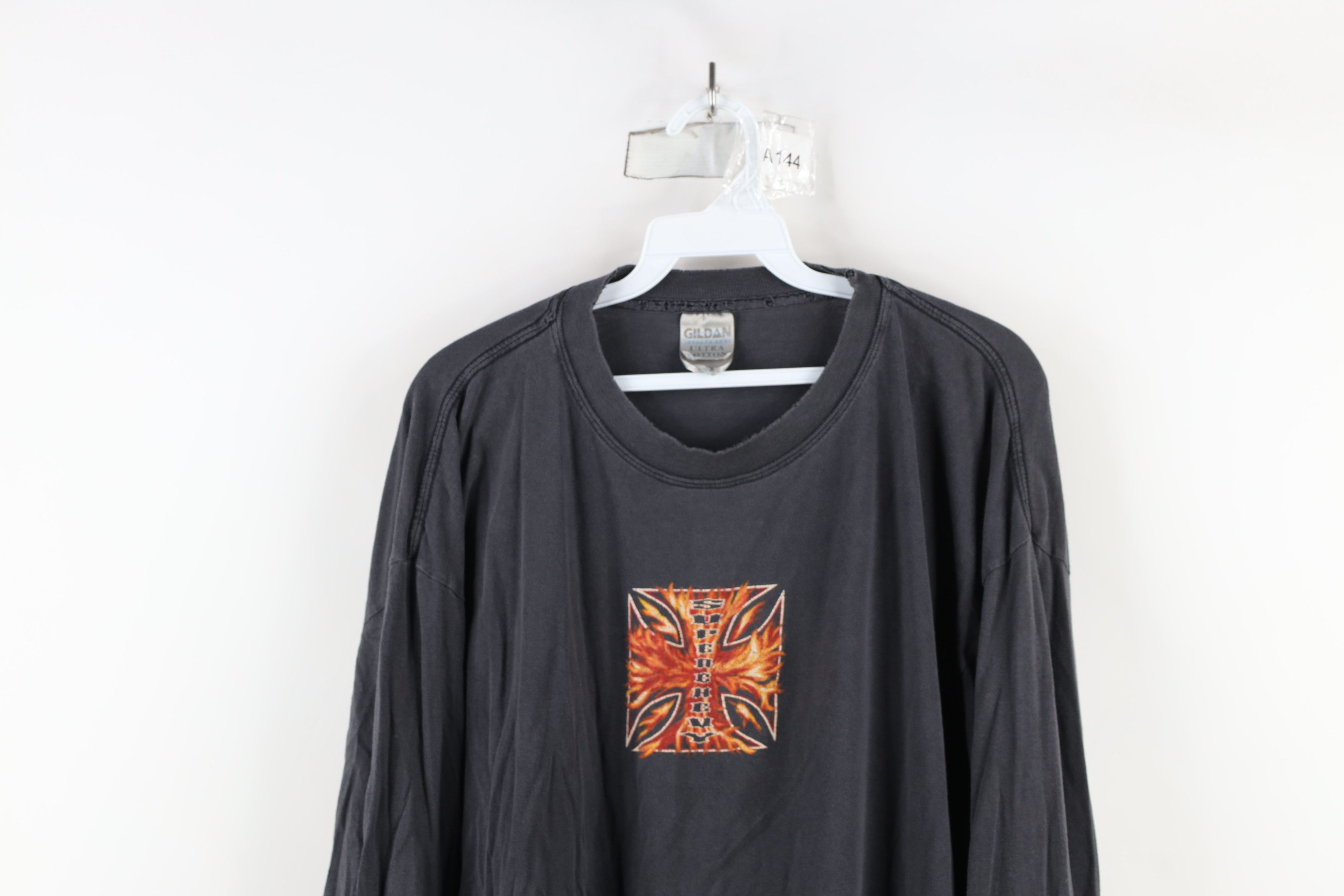 Vintage Vintage 90s Chevy GM Iron Cross Fire Long Sleeve T-Shirt Size US XL / EU 56 / 4 - 2 Thumbnail