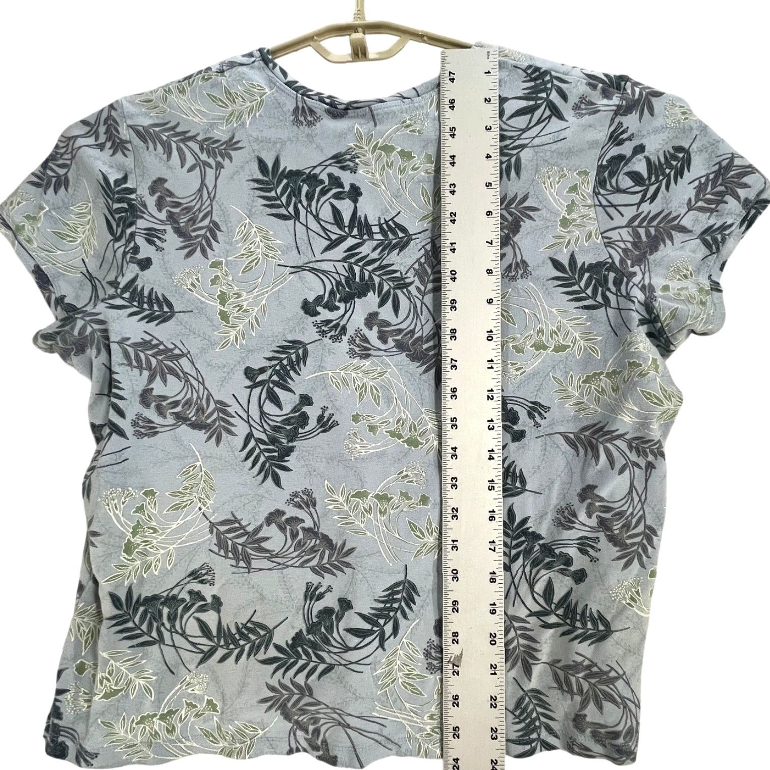 Gloria Vanderbilt Gloria Vanderbilt Blouse Plus 1X Blue Floral Short Sleeve V Neck All Over Print Shirt Women Large Floral Boho Everyday Feminine Casual Sweater? Size XL / US 12-14 / IT 48-50 - 3 Thumbnail