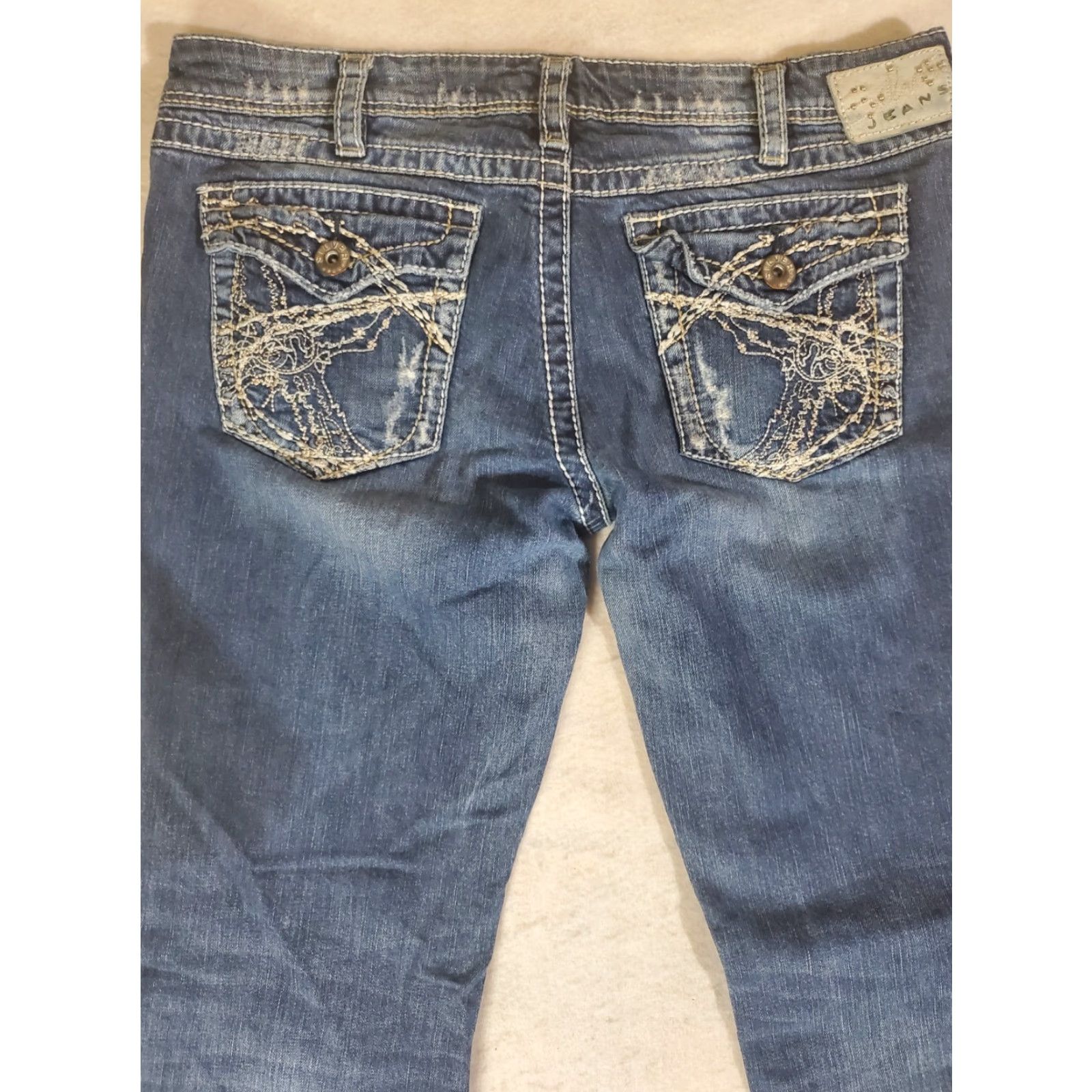 Silver Jeans Co. VINTAGE not applicable here; Silver Jeans Berkley Surplus Bootcut Distressed 5-Pocket Womens 32x31 Blue Jeans Size 24" / US 00 / IT 34 - 6 Thumbnail