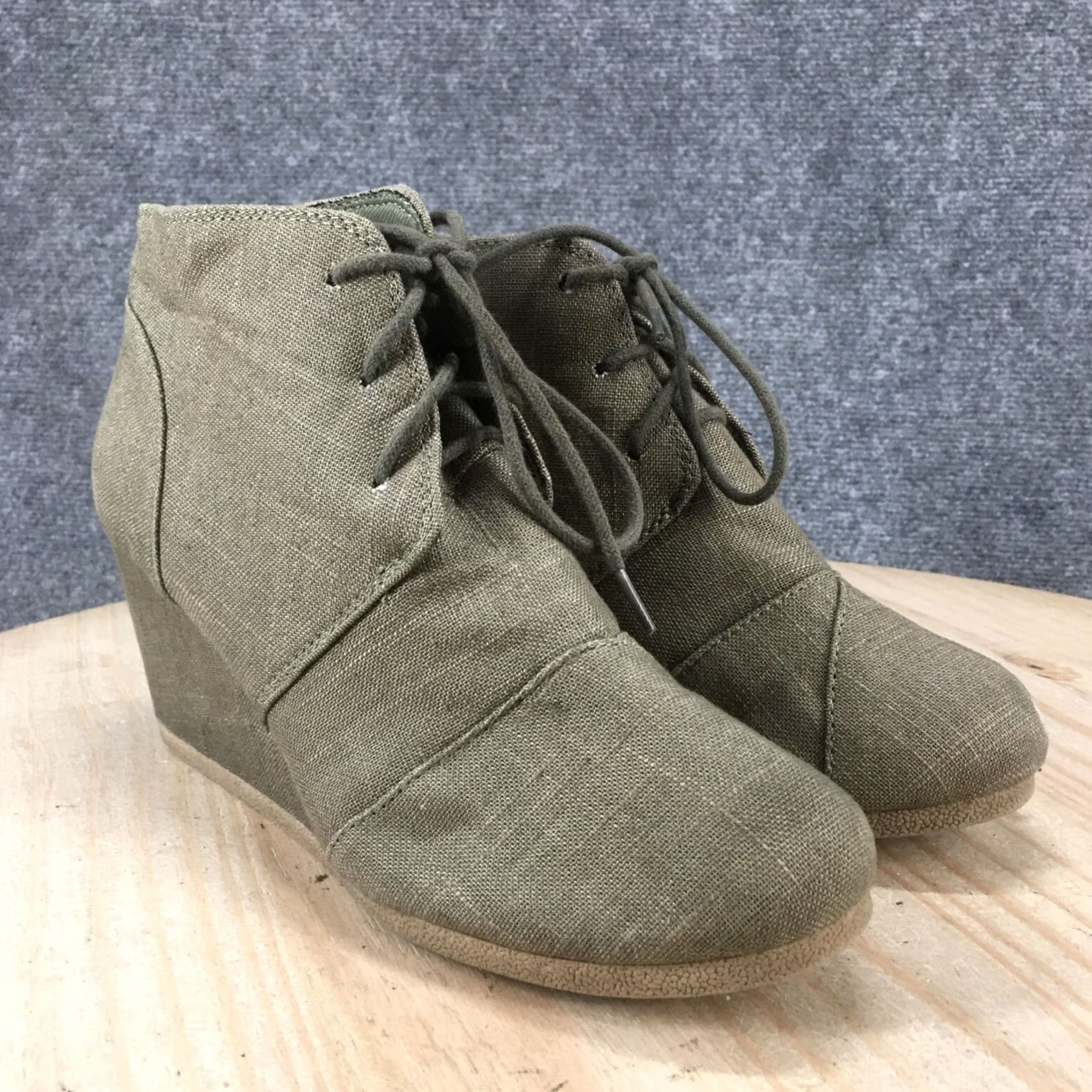 Vintage Maurices Boots Womens 9 Tali Ankle Booties Green Faux Leather Wedge Lace Up Size US 9 / IT 39 - 4 Thumbnail