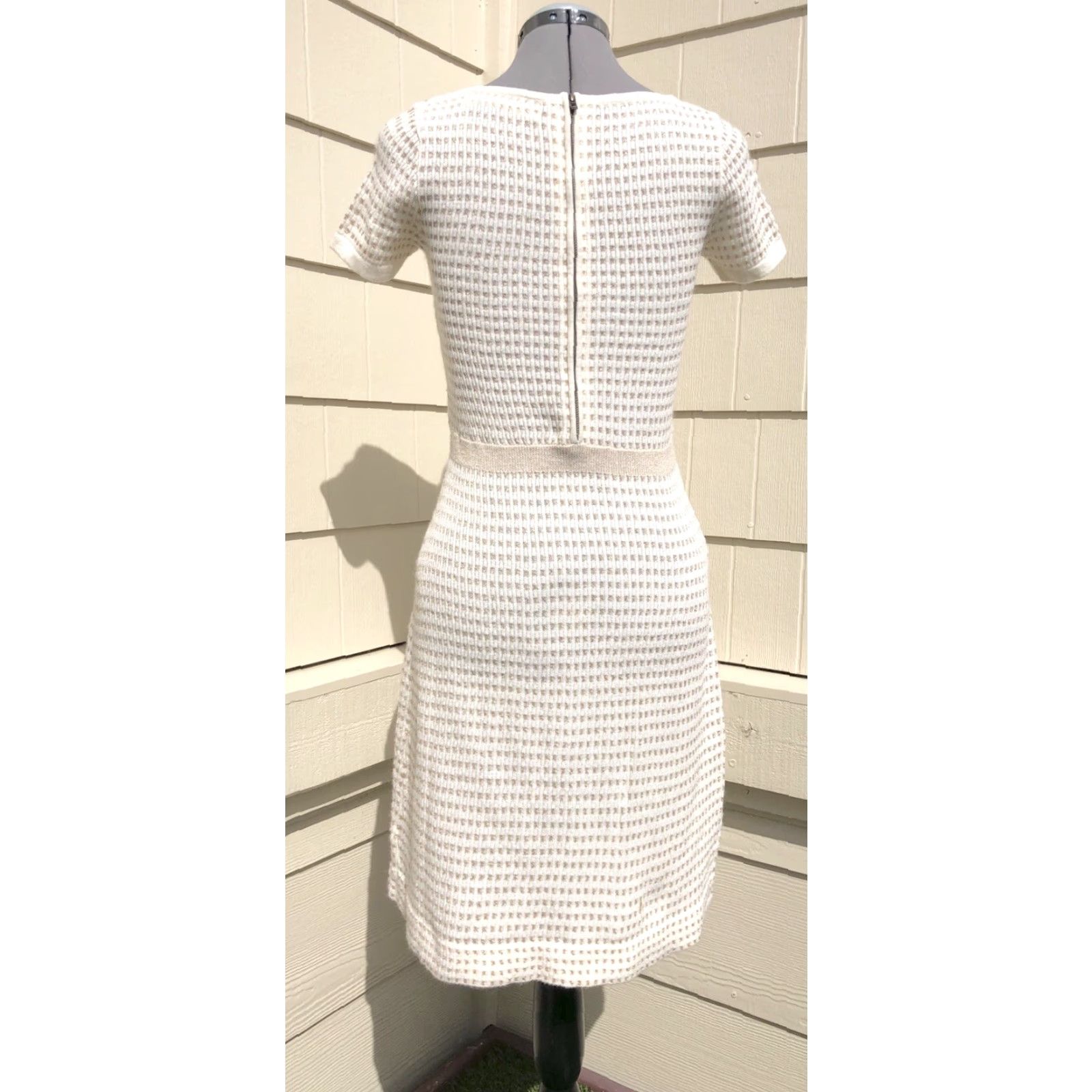 Anthropologie VINTAGE Anthropologie Sparrow Gilt Grid Ivory Gold Sweater Dress XS Size XS / US 0-2 / IT 36-38 - 4 Thumbnail