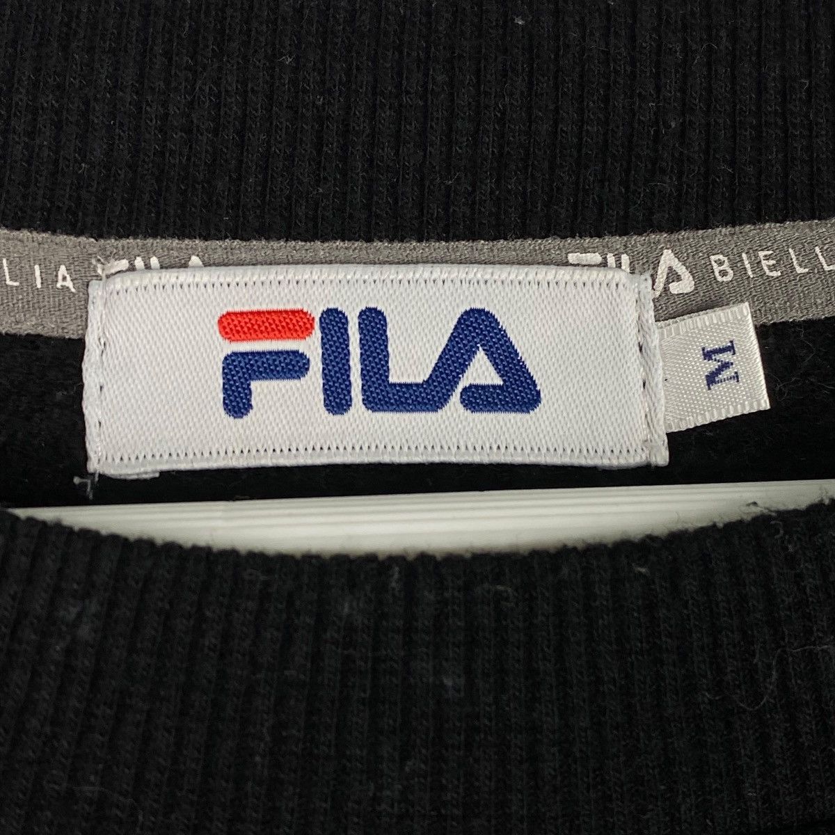 Fila × Vintage Vintage Fila Small Embroidered Crewneck Sweatshirt Black Size US M / EU 48-50 / 2 - 7 Thumbnail