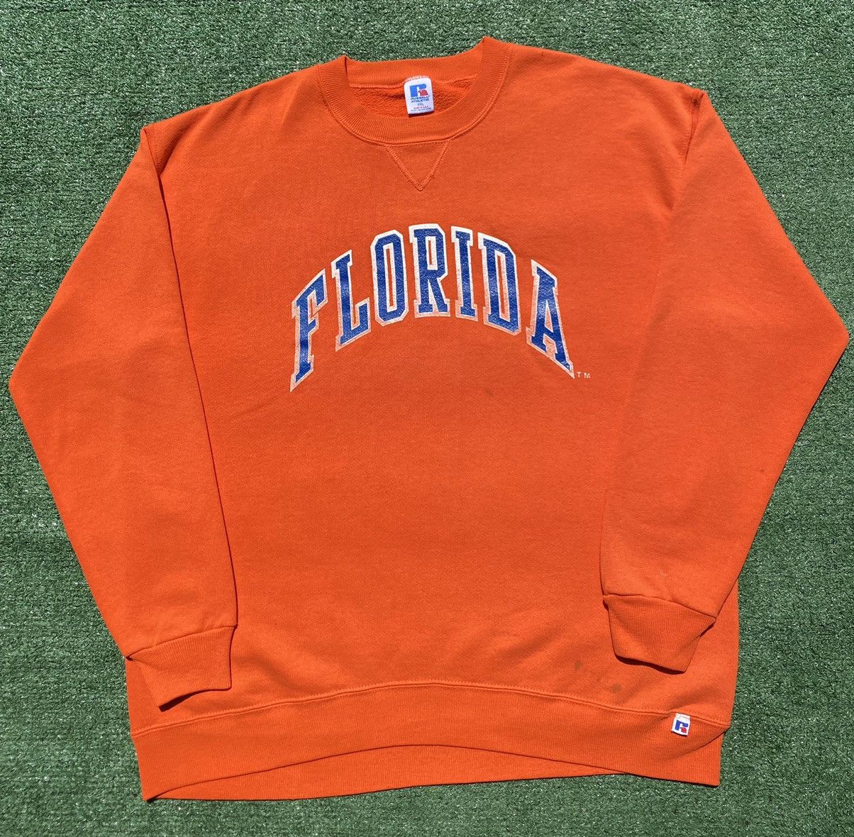 Russell Athletic VTG Russell Athletic Florida Gators Distressed Sweatshirt Size US XL / EU 56 / 4 - 1 Thumbnail