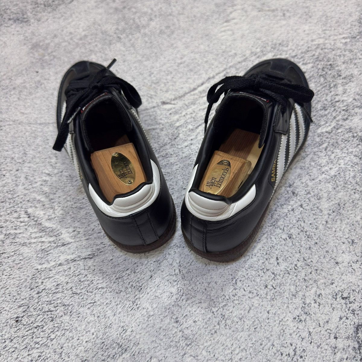Adidas Adidas Samba Classic Black Leather US8.5 UK8 EU42 Size US 8.5 / EU 41-42 - 9 Thumbnail