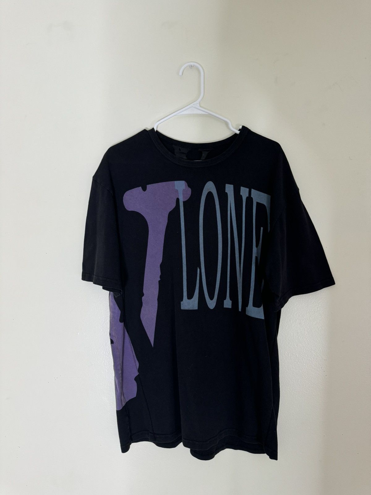 Vlone vlone rolling loud miami tee Size US L / EU 52-54 / 3 - 1 Thumbnail