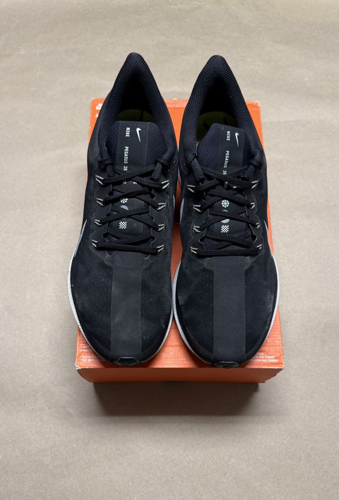 Nike Nike Zoom Pegasus 35 Turbo men’s size 14 running shoes Rare! Size US 14 / EU 47 - 3 Thumbnail