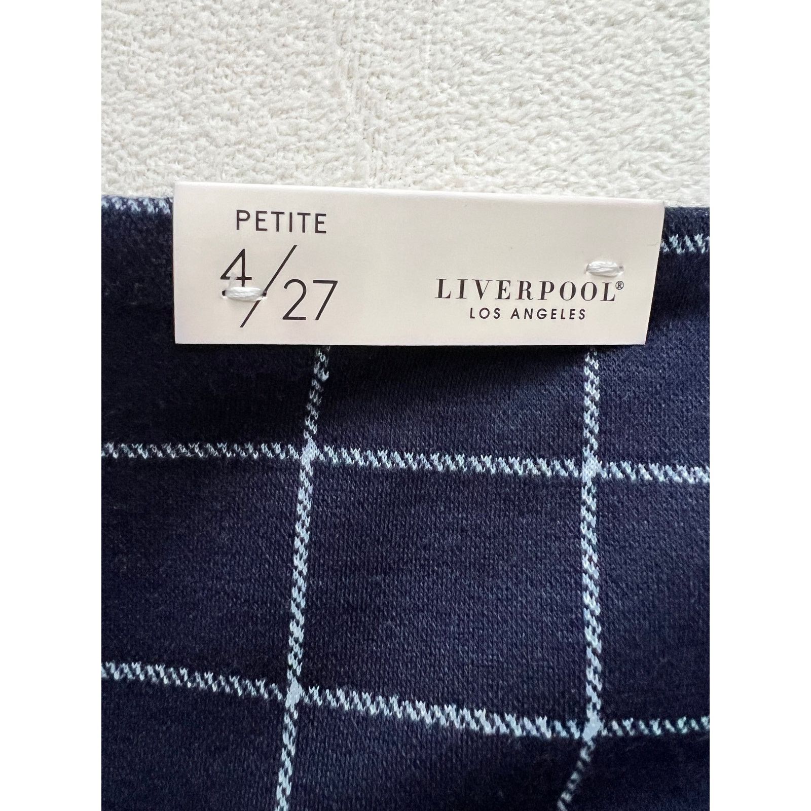 Other Liverpool Los Angeles High Rise Pencil Skirt Petite 4/27 Size 27" / US 4 / IT 40 - 7 Thumbnail