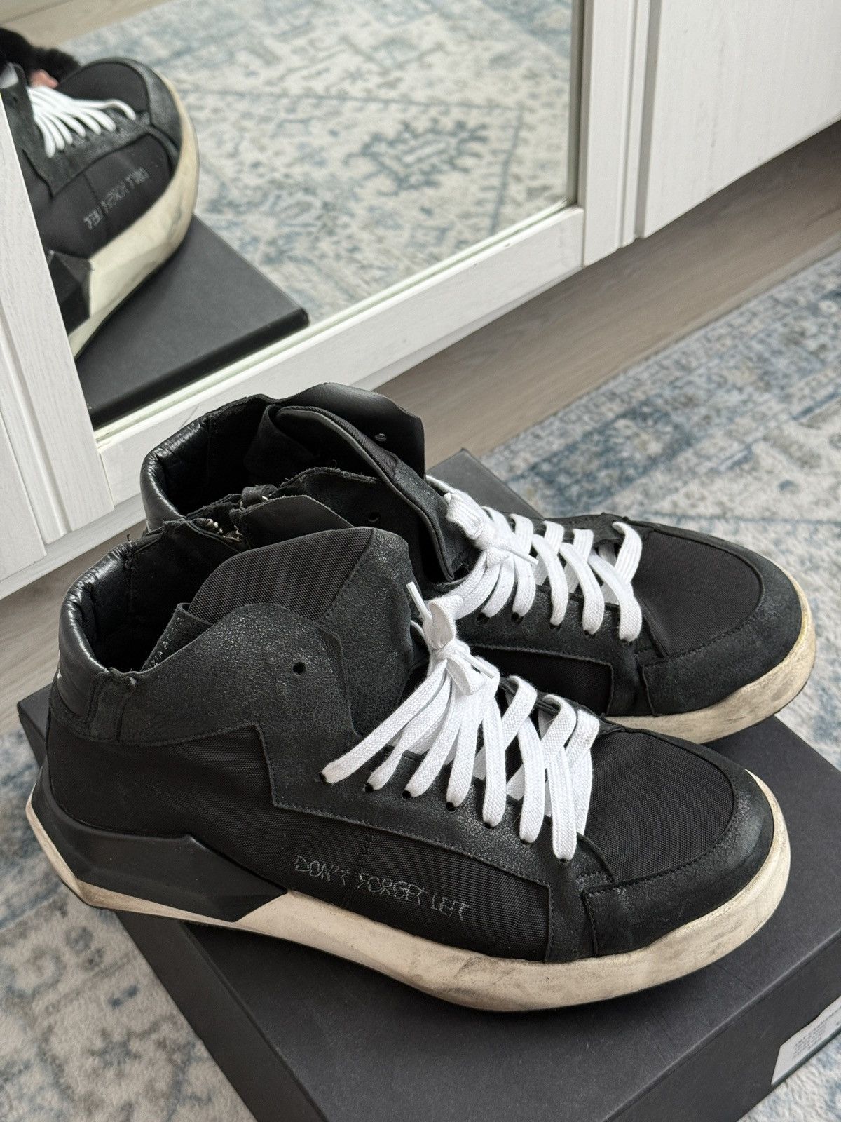 Cinzia Araia Sneakers