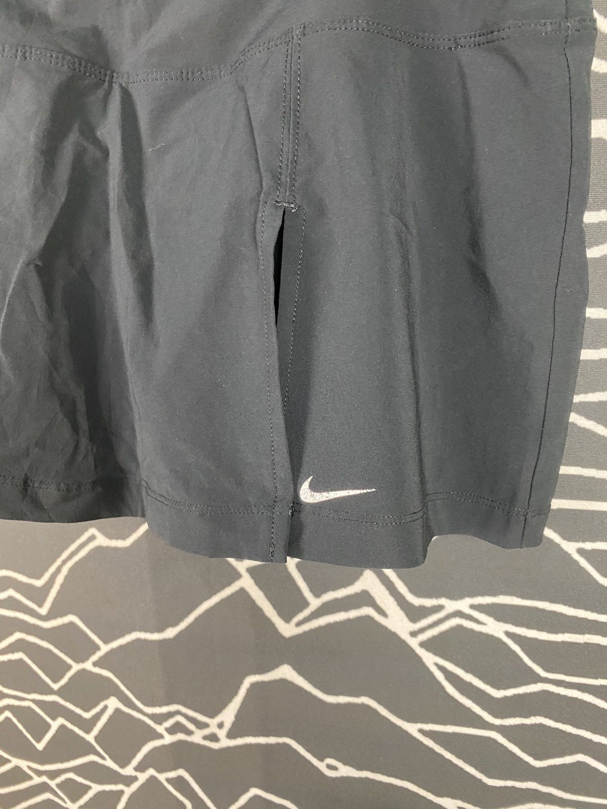 Nike Nike Court Dri-Fit Tennis Skirt Black (Minor Seam Rip) Size 30" / US 8 / IT 44 - 3 Thumbnail