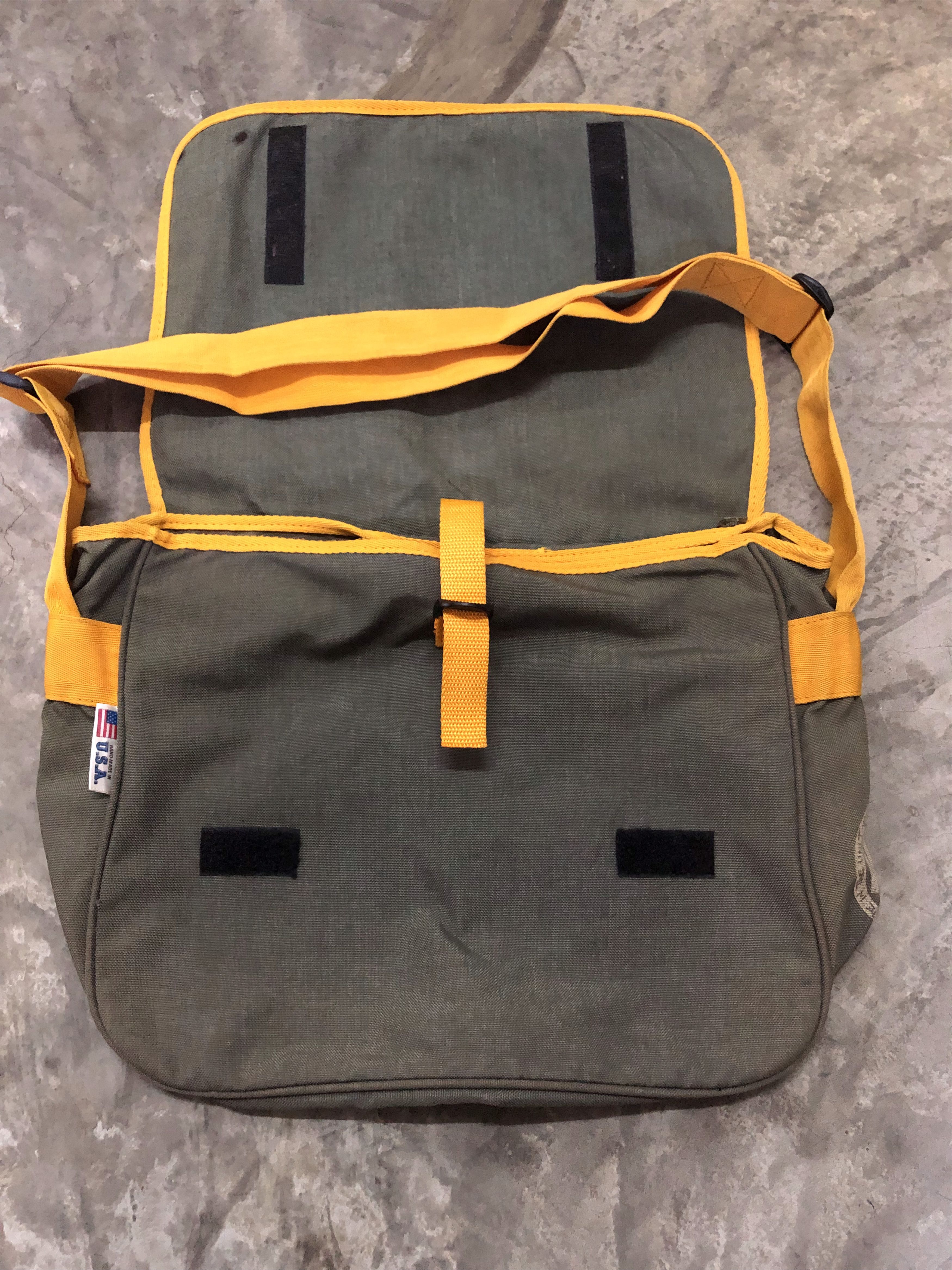 Vans Vintage Vans Messengers Bag Made in USA Size ONE SIZE - 3 Thumbnail
