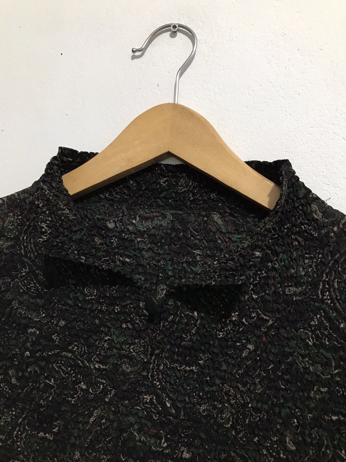 Issey Miyake Undefined Japan Pleated Shirt bandana Issey style Size US M / EU 48-50 / 2 - 3 Thumbnail