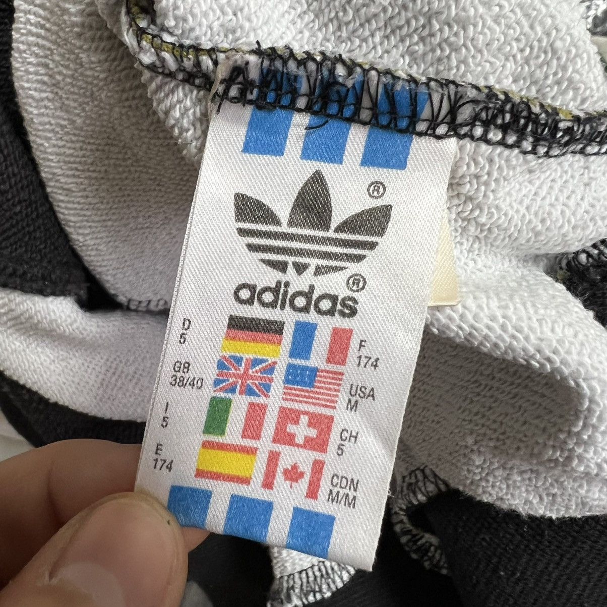 Adidas Adidas 90s Team Big Logo 1/4 Zip Sweatshirt Vintage y2k Size US L / EU 52-54 / 3 - 19 Thumbnail
