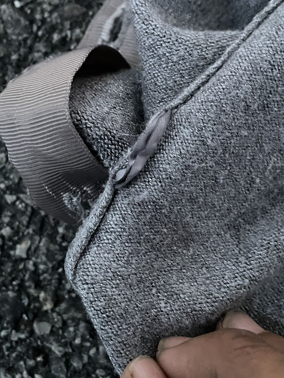 Comme des Garcons PLAY Grey Cardigan Women’s Size XS / US 0-2 / IT 36-38 - 6 Thumbnail