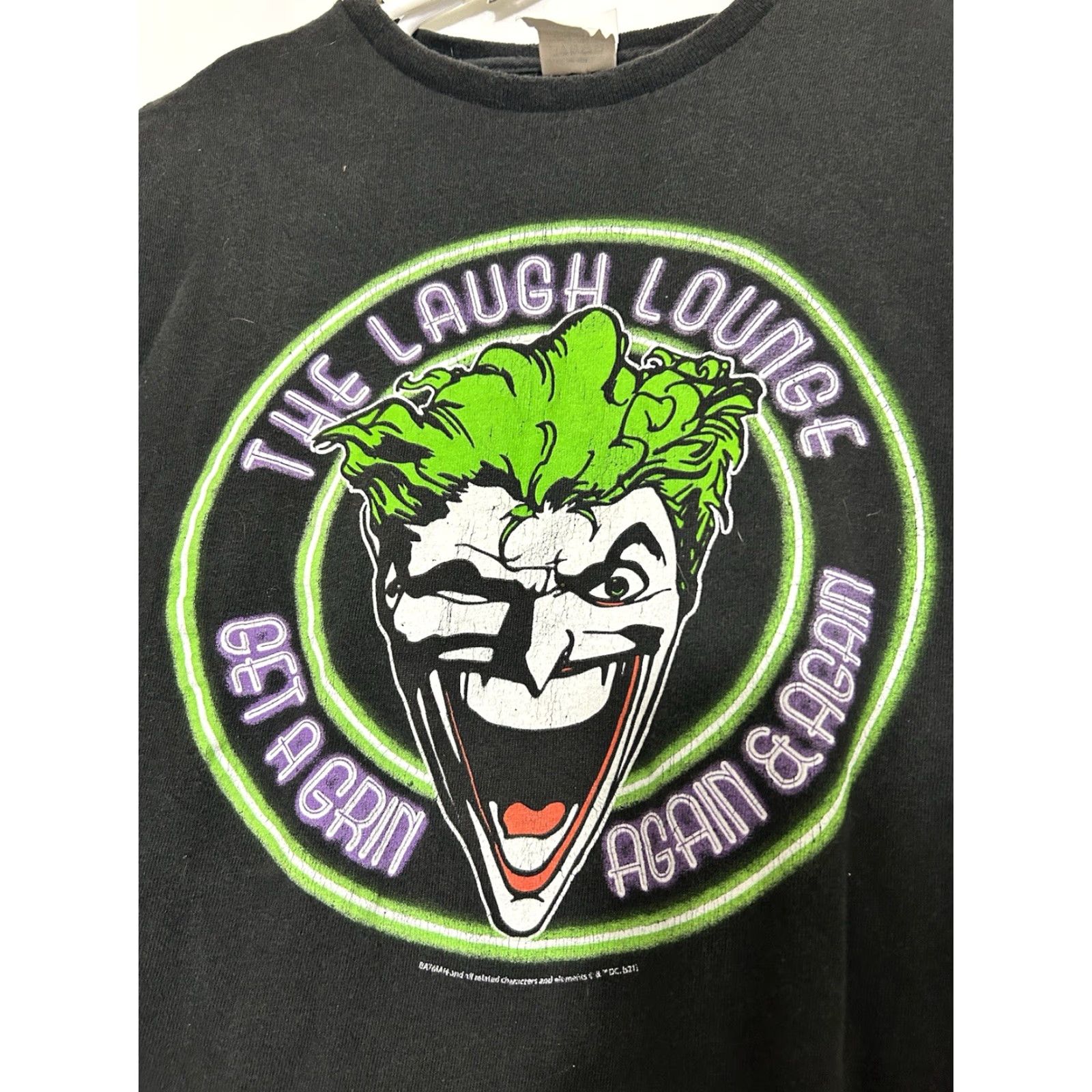 DC Comics VINTAGE DC Comics The Joker T-Shirt Mens L Black Crew Neck Short Sleeve Batman 90s Comics Movie DC Universe Logo Regular Mens Size US L / EU 52-54 / 3 - 7 Thumbnail