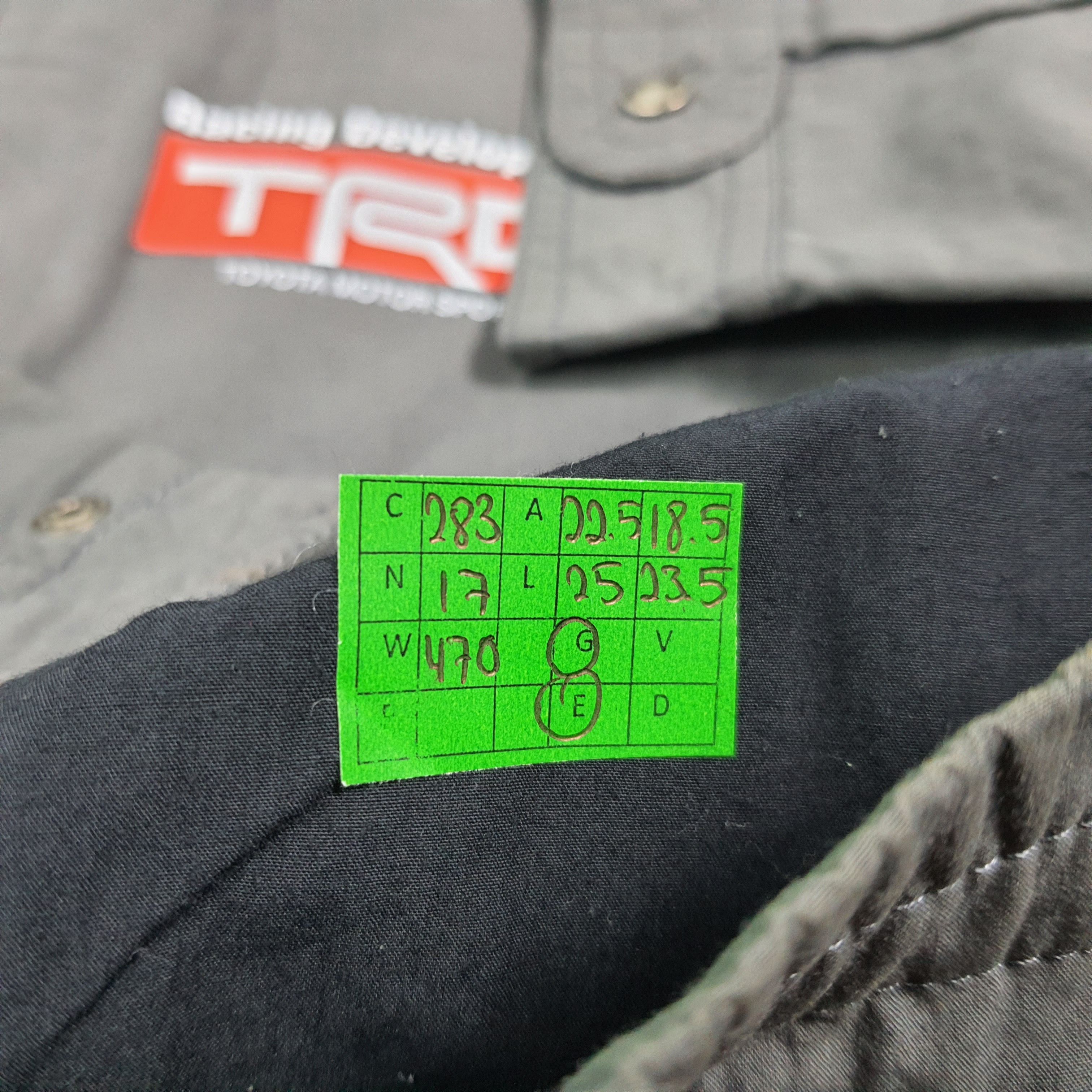 Japanese Brand Vintage TRD Toyota Racing Custom Logo Jacket C283N17 Size US M / EU 48-50 / 2 - 7 Thumbnail
