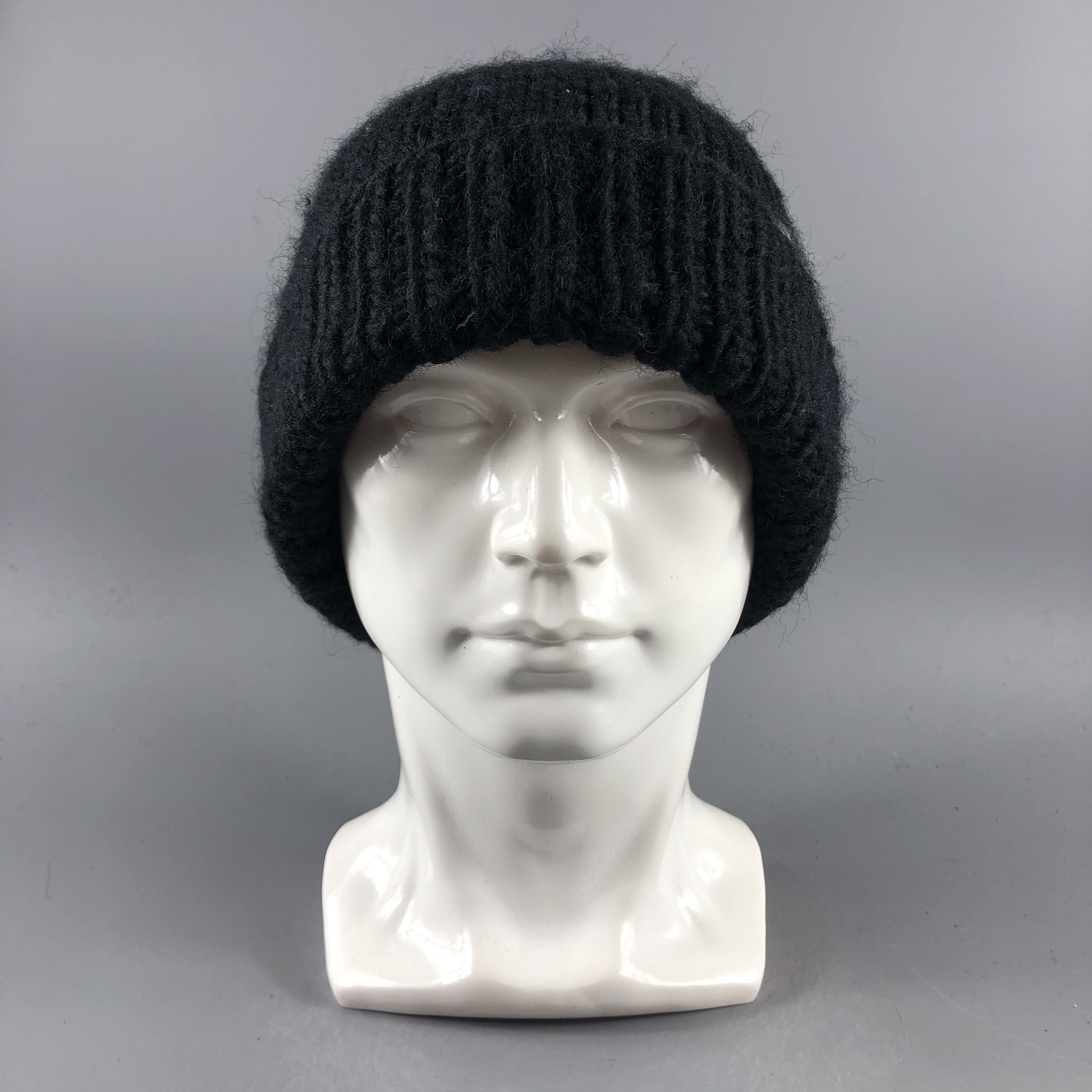 image of Vintage Unknown Ribbed Knit Beanie Snow Hat Snow Cap -D178 in Black, Men's