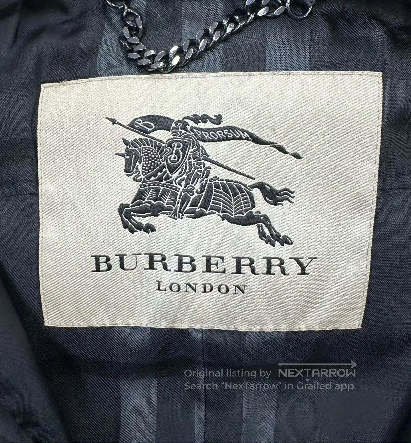 Burberry Burberry Black Fox Fur Collar Tailored Zip-up Down Jacket| Size XS / US 0-2 / IT 36-38 - 3 Thumbnail