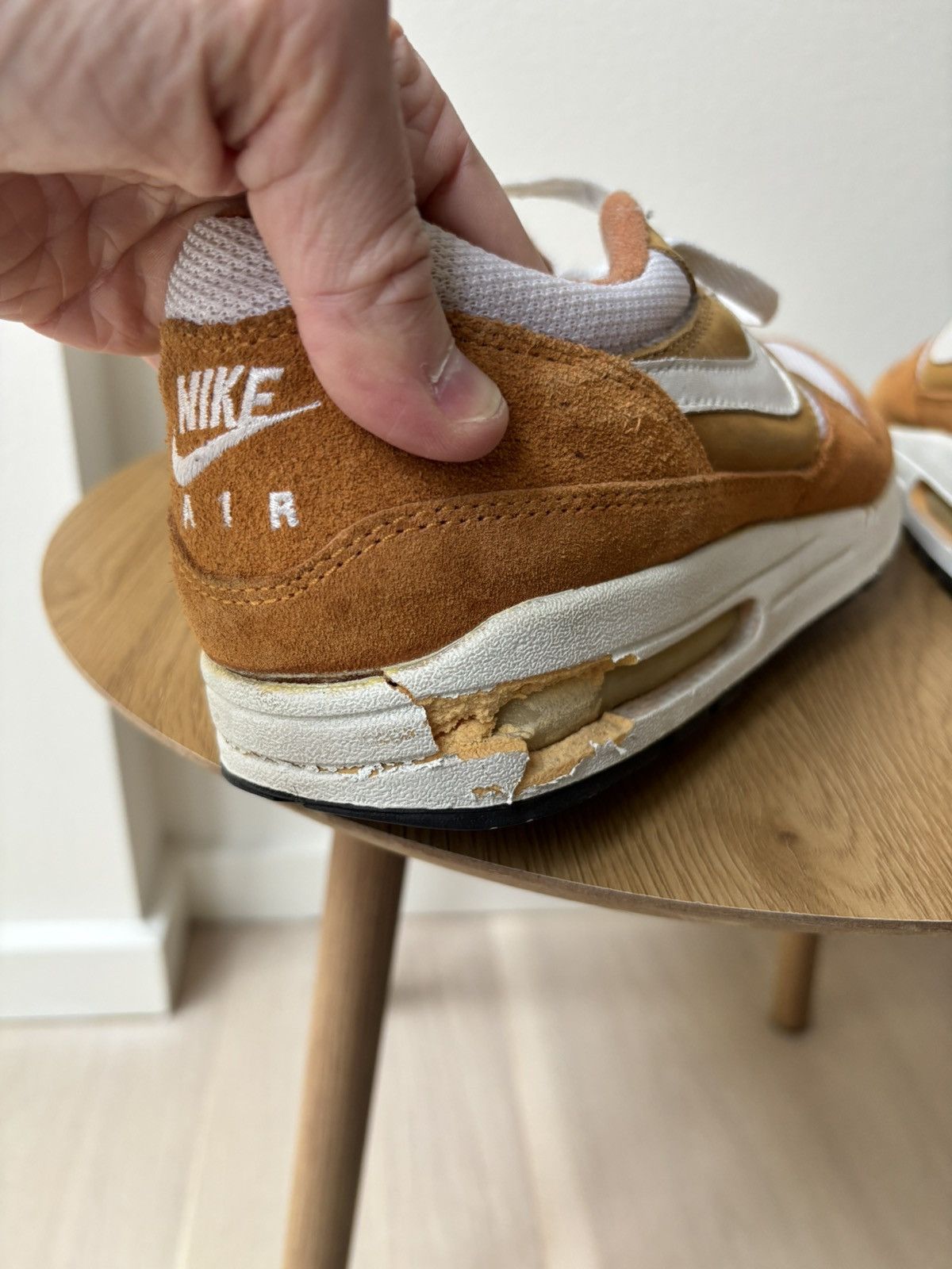 Nike Nike Air Max 1 Atmos Curry (OG) Size US 11 / EU 44 - 9 Thumbnail