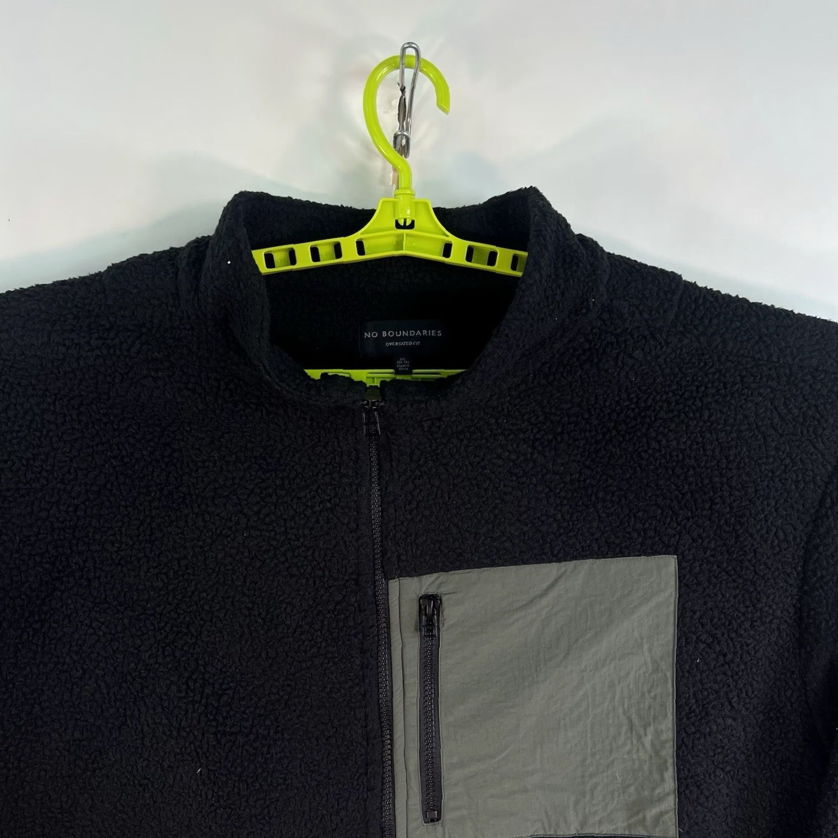 Vintage No Boundaries Full Zip Geometric Fleece Trucker Jacket Mens 3XL Black NWT Size US XXL / EU 58 / 5 - 2 Thumbnail