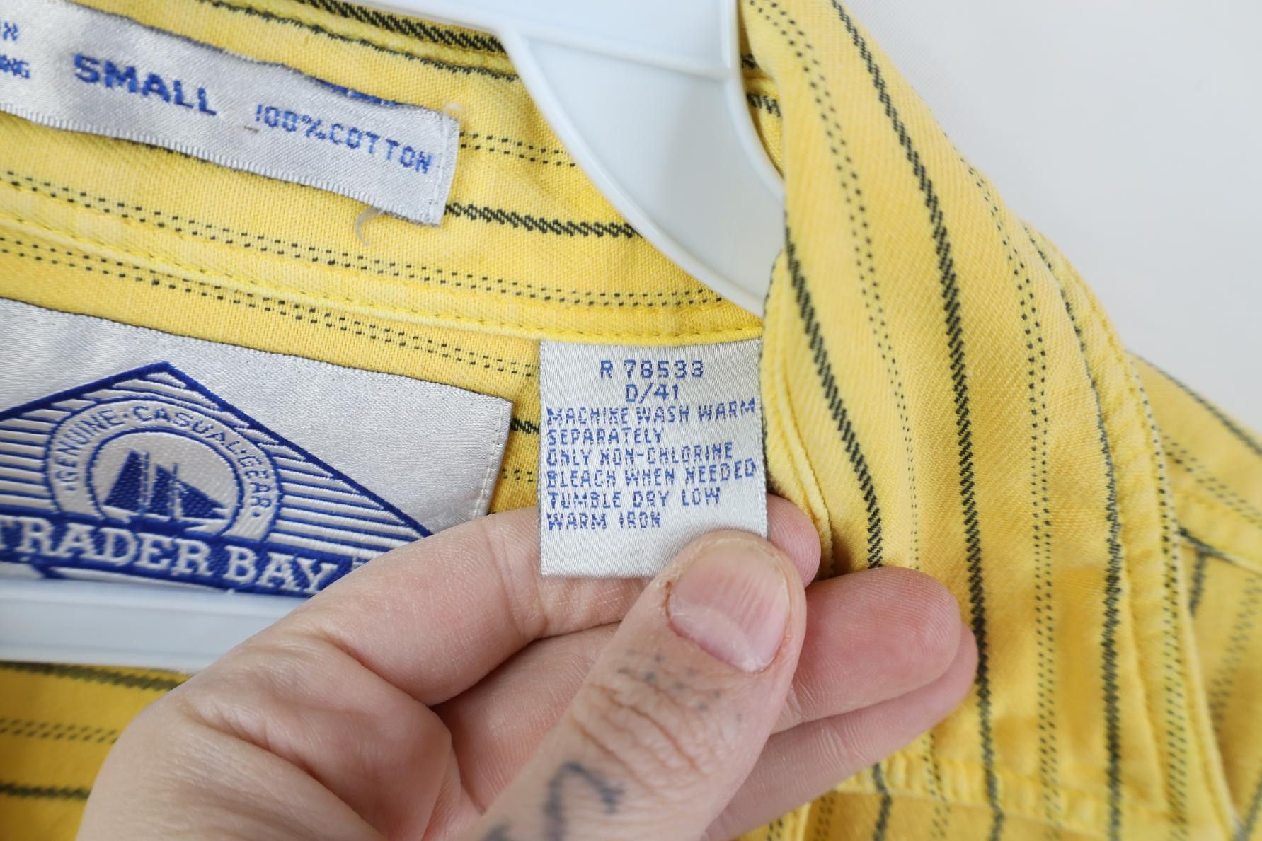 Vintage Vintage 90s Streetwear Big Pocket Button Shirt Yellow Size US S / EU 44-46 / 1 - 6 Thumbnail