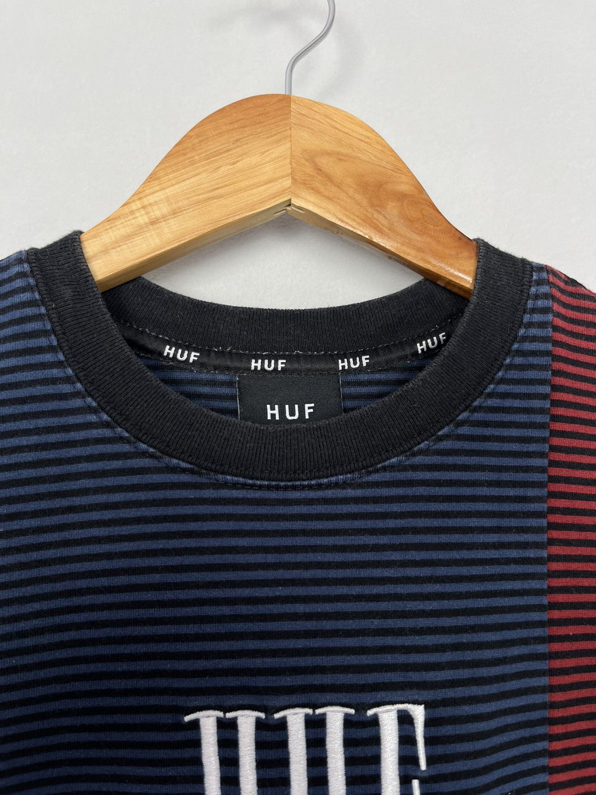 Huf Huf Stripped Y2K Cotton Big Logo Long Sleeve Sweatshirt Size US M / EU 48-50 / 2 - 9 Thumbnail