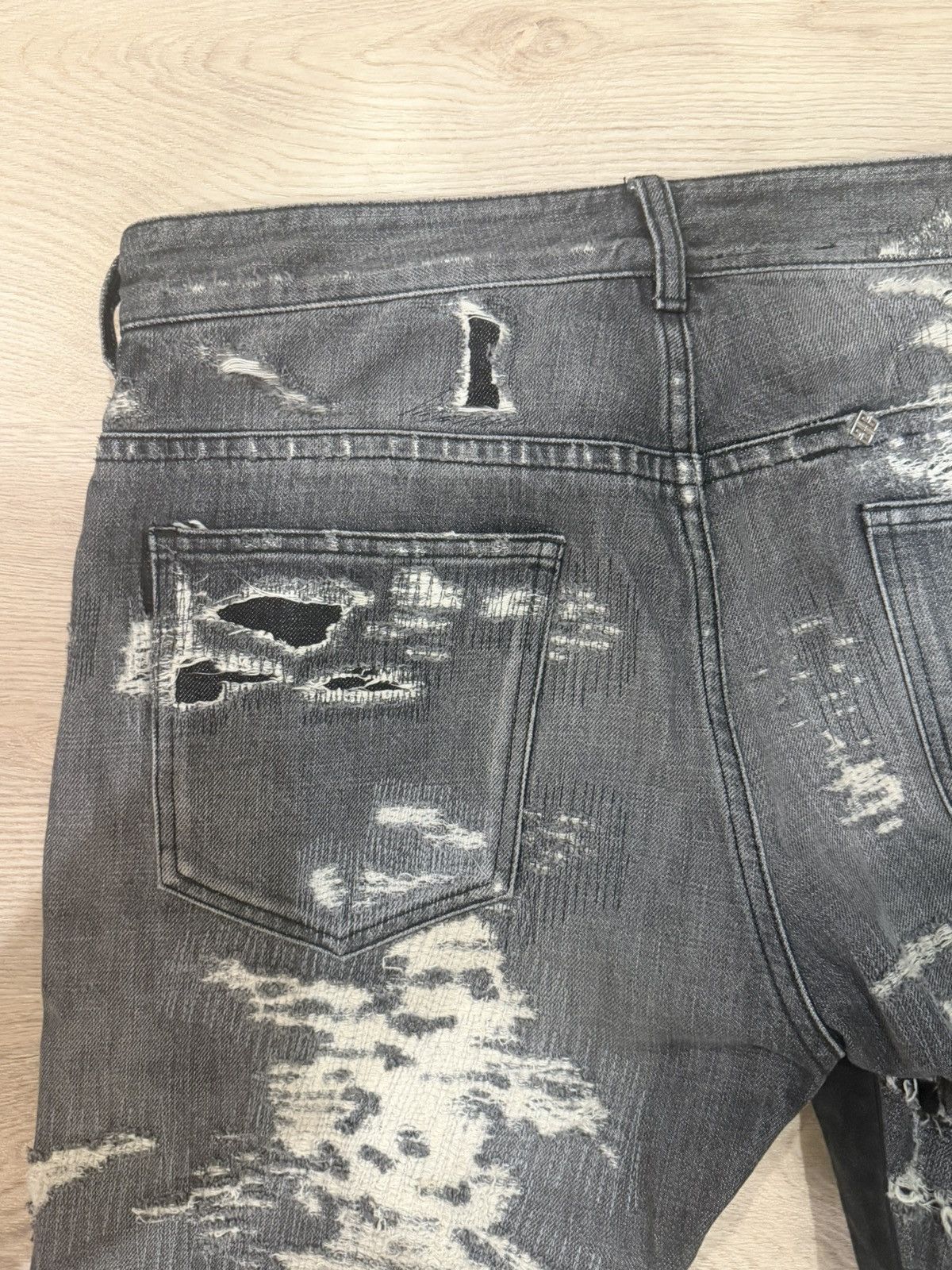 Givenchy Givenchy Moleskin Distressed Boro Denim Jeans Black Size US 33 - 11 Thumbnail