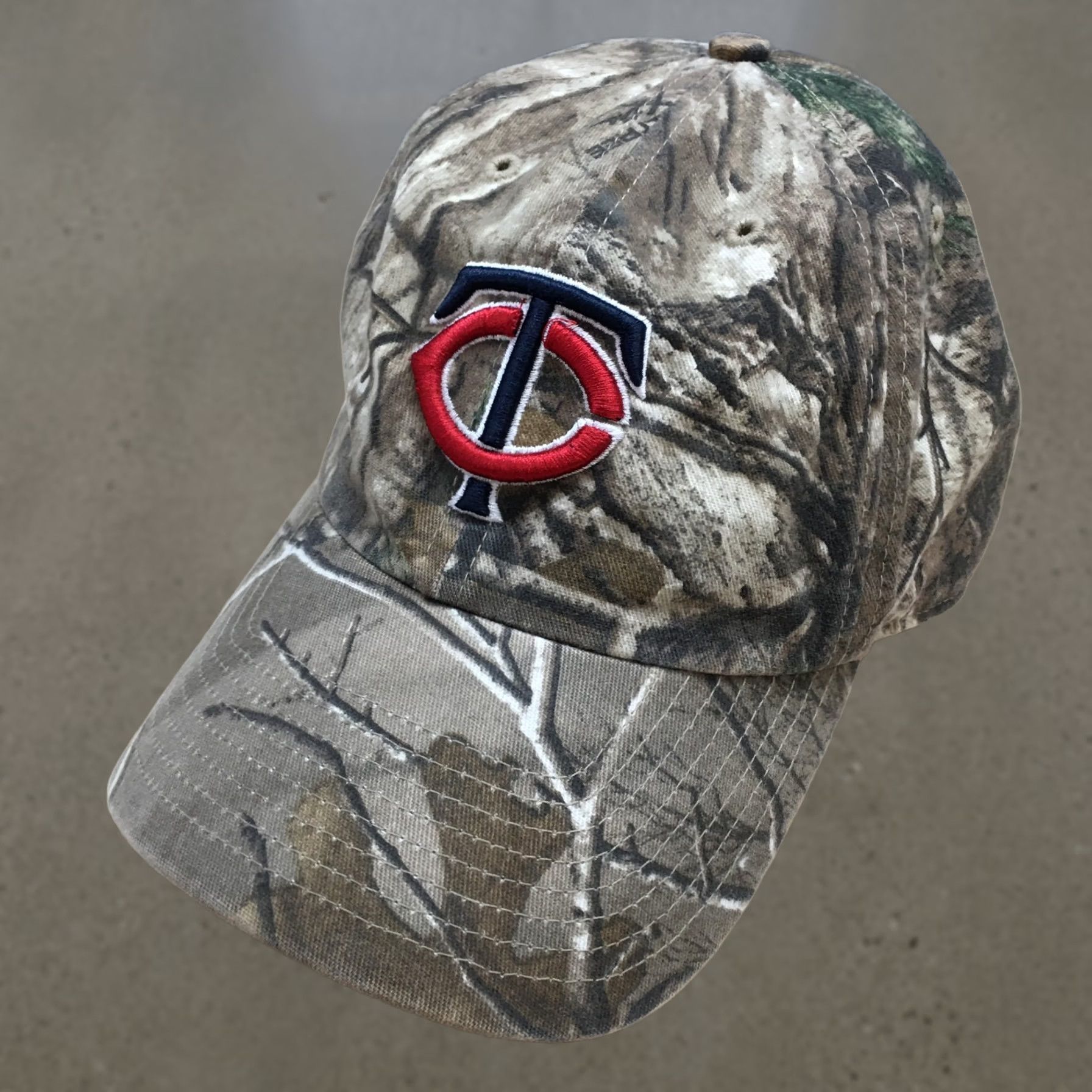 Twins Minnesota Twins ’47 Baseball Cap Unisex Brown Camo OS Adjustable Embroidered Logo Sports Size ONE SIZE - 1 Thumbnail