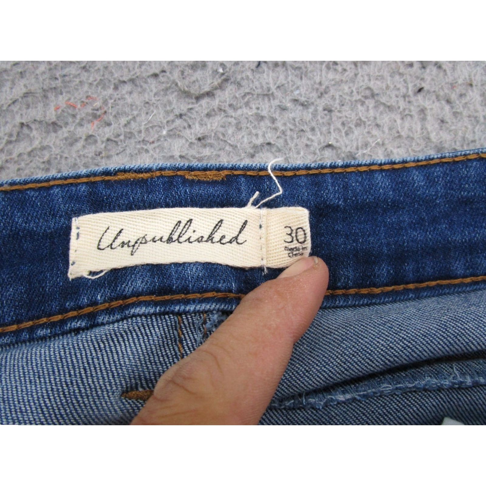 Denime Unpublished Denim Jeans Women's Size 30 2 Tone Blue Stretch Raw Hem 5-Pocket Straight Regular Denim Size 30" / US 8 / IT 44 - 4 Thumbnail