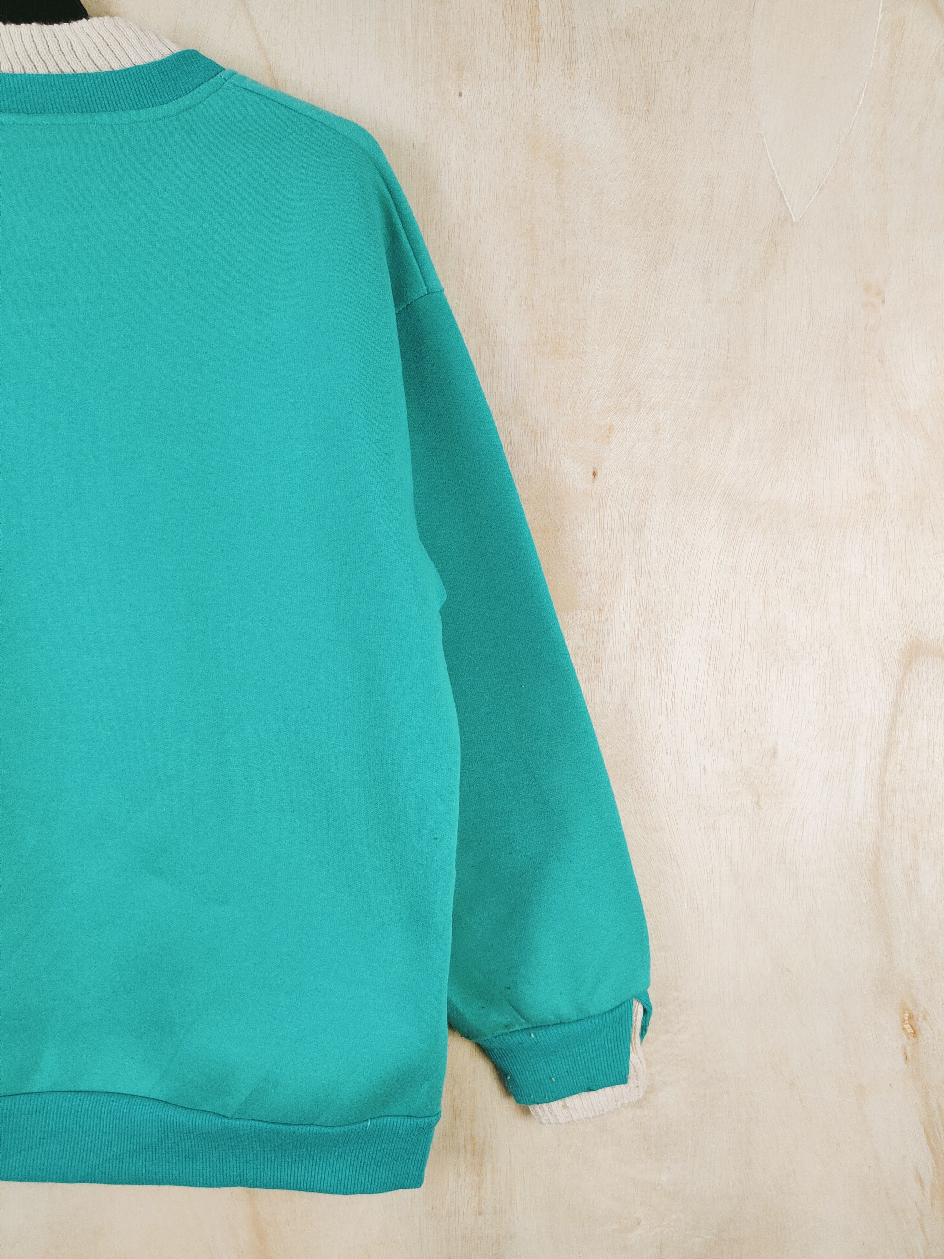 Japanese Brand × Vintage Japanese Brand Turquoise teddy bear Sweatshirts #S2631 Size L / US 10 / IT 46 - 10 Thumbnail