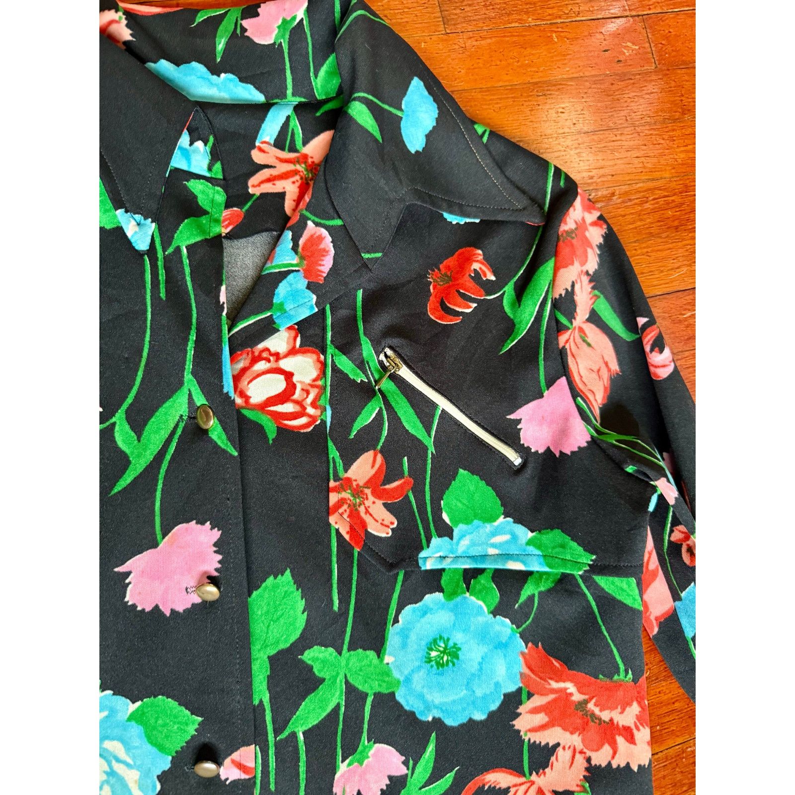 Vintage 70'vs Black Blue floral dagger collar button down blouse Med Size M / US 6-8 / IT 42-44 - 4 Thumbnail