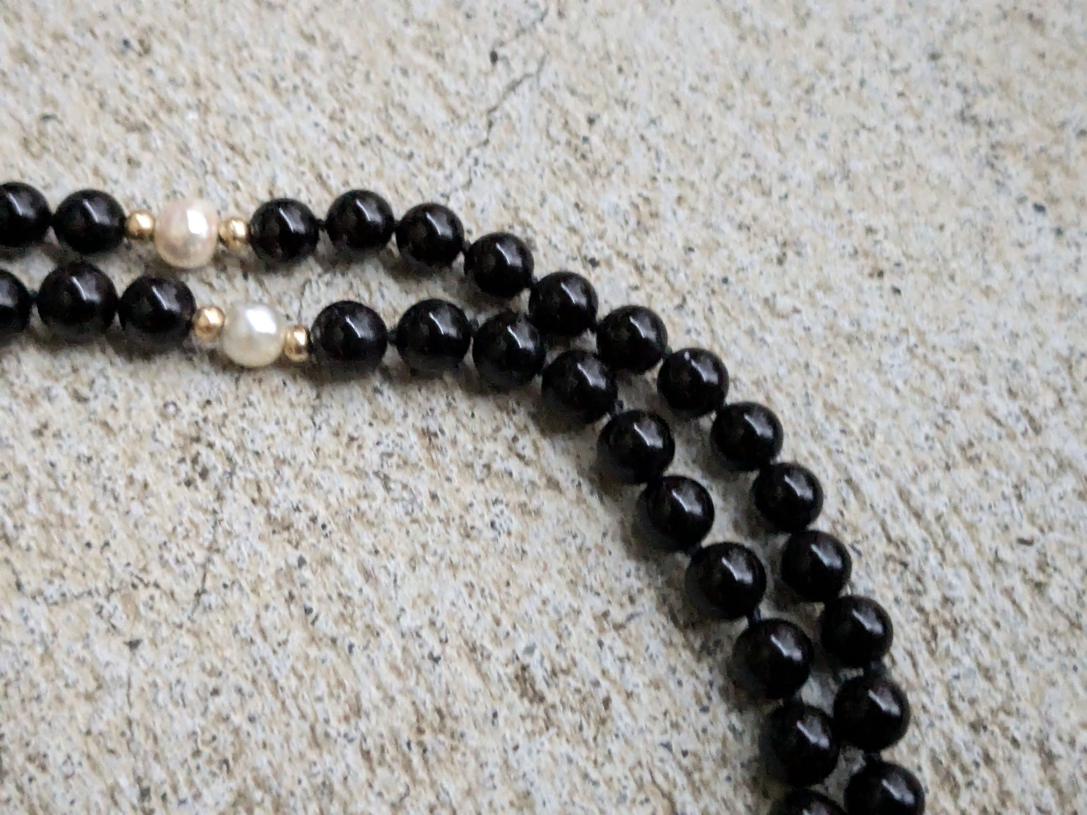 Vintage Vintage 14k Gold Onyx Necklace Beads Round Size ONE SIZE - 4 Thumbnail