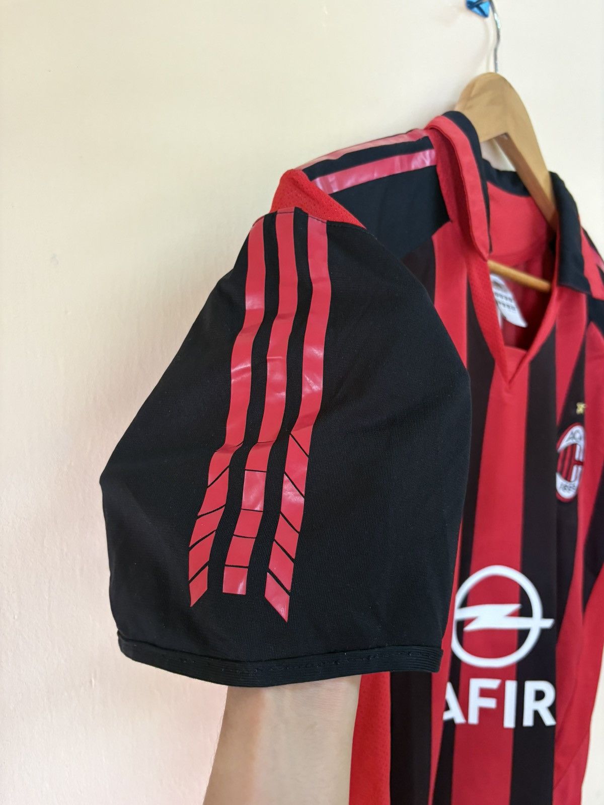 Adidas Vintage 2005 2006 AC Milan Adidas Zafira Jersey Blokecore Size US M / EU 48-50 / 2 - 10 Thumbnail