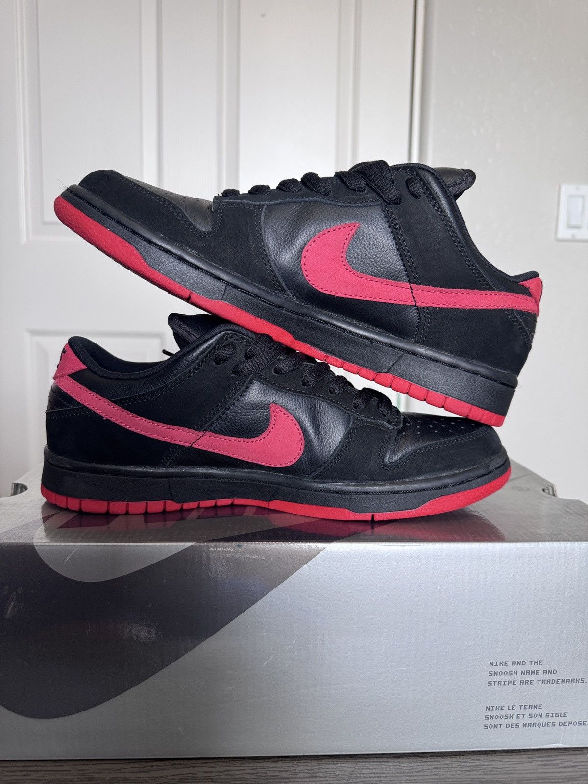 Nike Nike SB Dunk Low Pro ‘Vamp’ Size US 9 / EU 42 - 2 Thumbnail