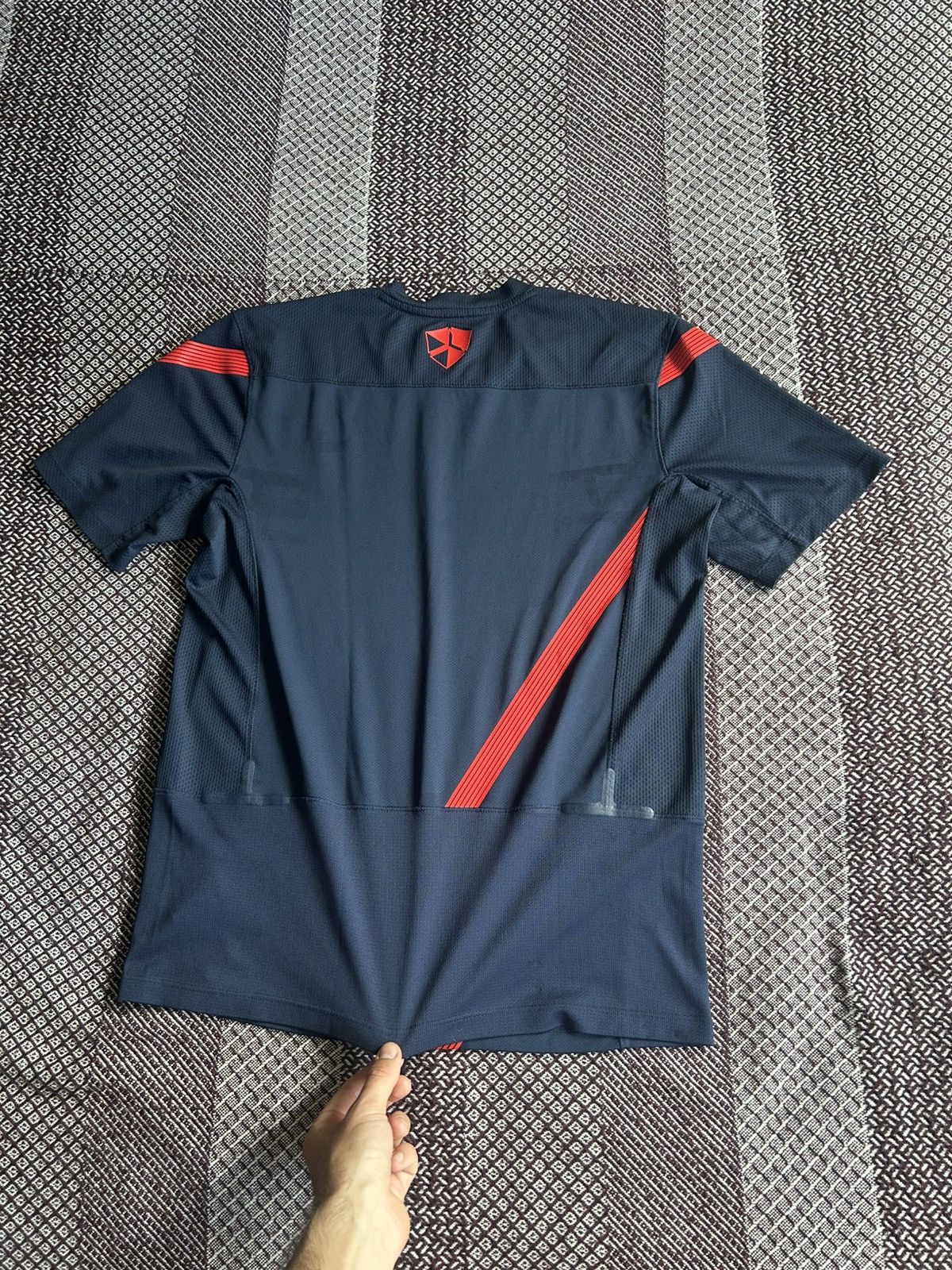 Nike Vintage Nike x CR7 Dri-fit Jersey T-shirt Size M Sportswear Size US M / EU 48-50 / 2 - 11 Thumbnail