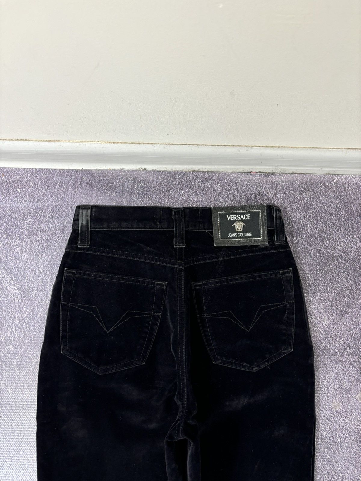 Versace Jeans Couture Vintage Versace Jeans Couture Women’s Medusa Velour Pants Size 26" / US 2 / IT 38 - 6 Thumbnail