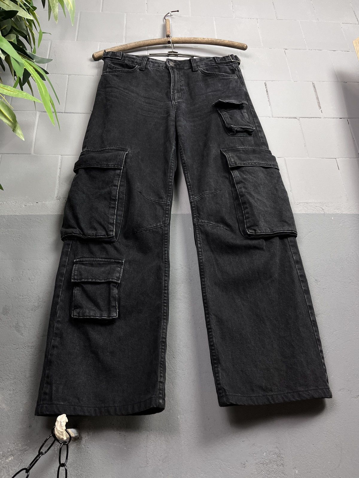 Designer 8 POCKETS BONDAGE CARGO FADED HEAVY DENIM PANTS - 3253 Size US 31 - 2 Thumbnail