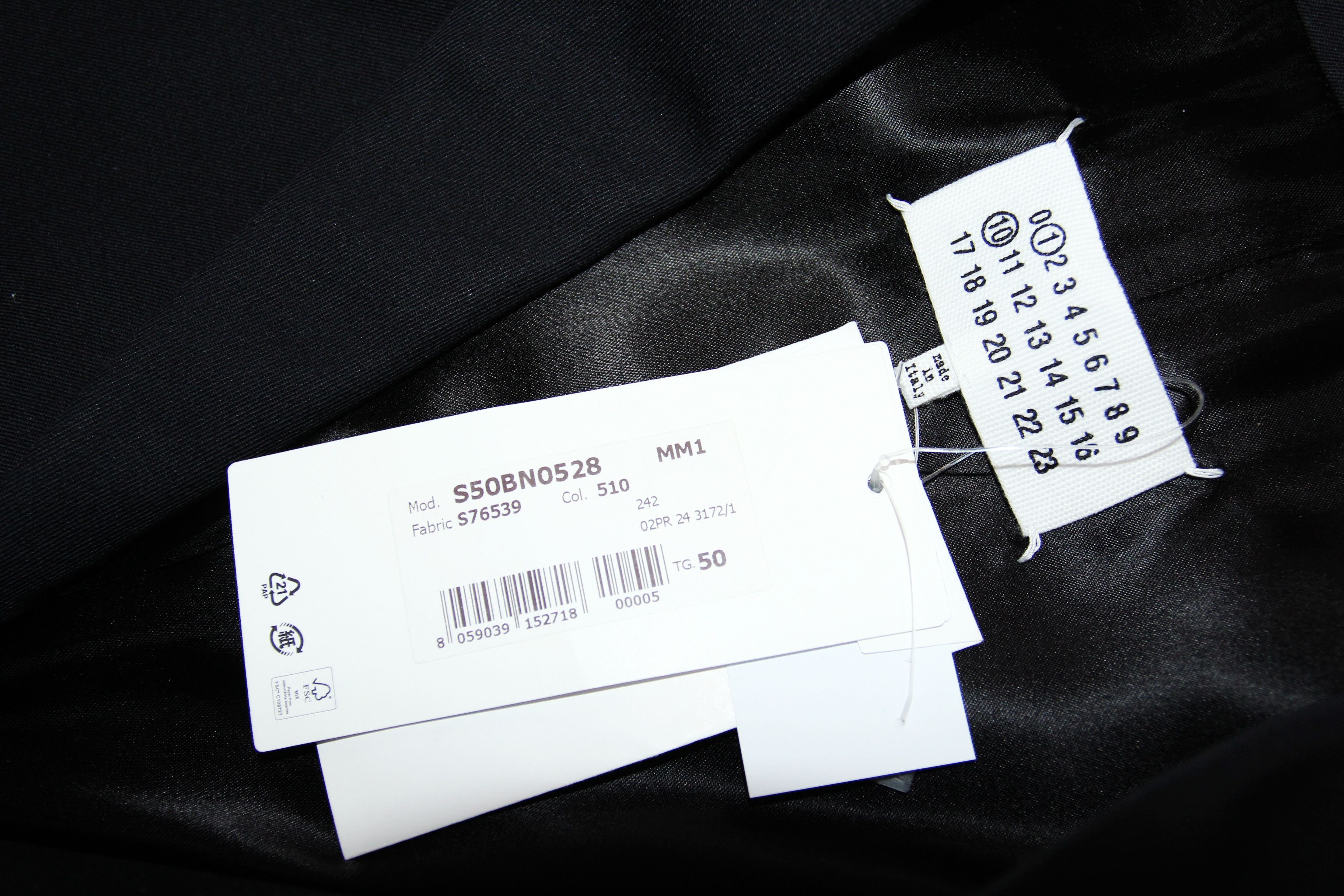 Maison Margiela BNWT AW24 MAISON MARGIELA PURE WOOL BLAZER JACKET 50 Size US M / EU 48-50 / 2 - 8 Thumbnail