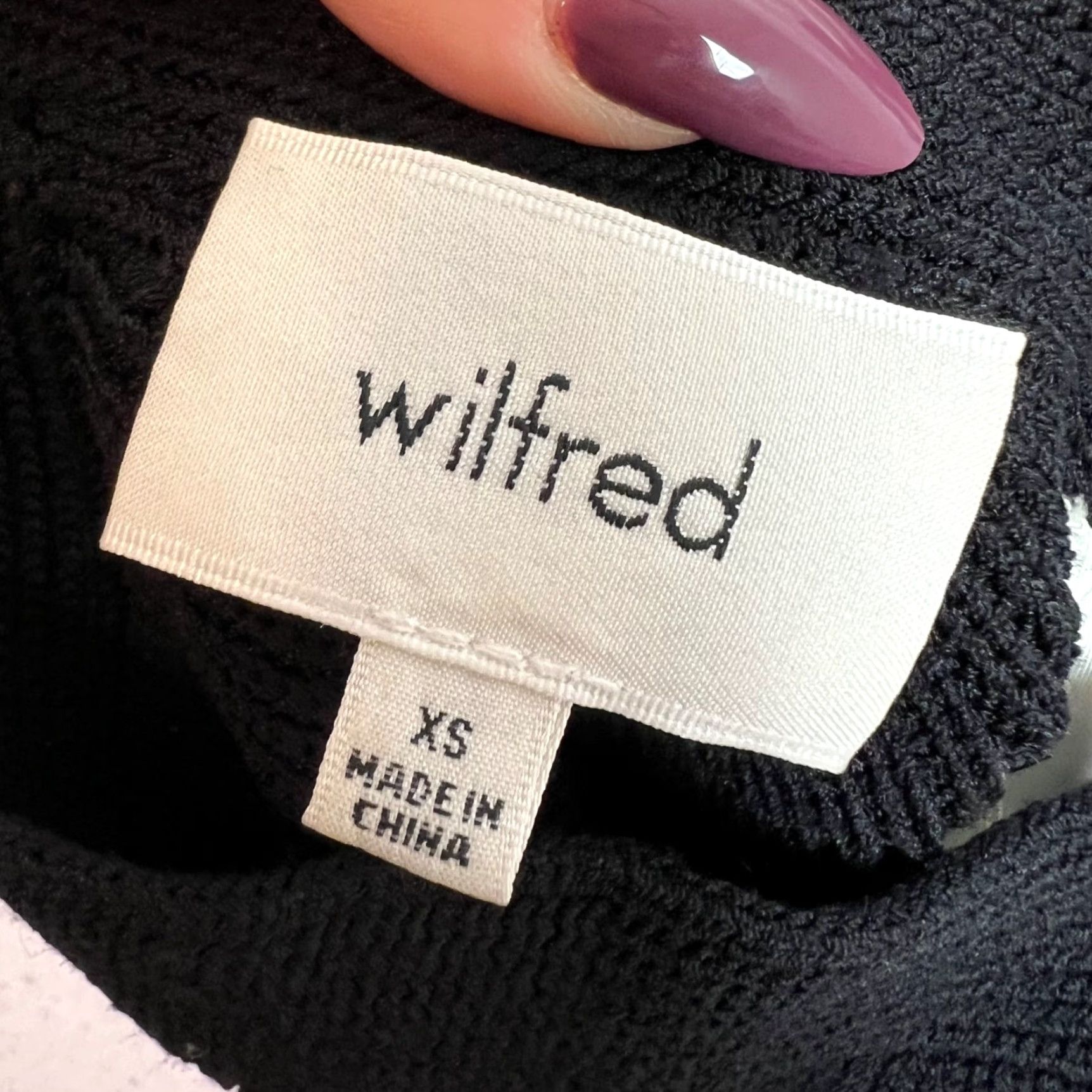 Vintage Wilfred Womens XS Black Knit Tie-Back Crop Top Size XS / US 0-2 / IT 36-38 - 3 Thumbnail
