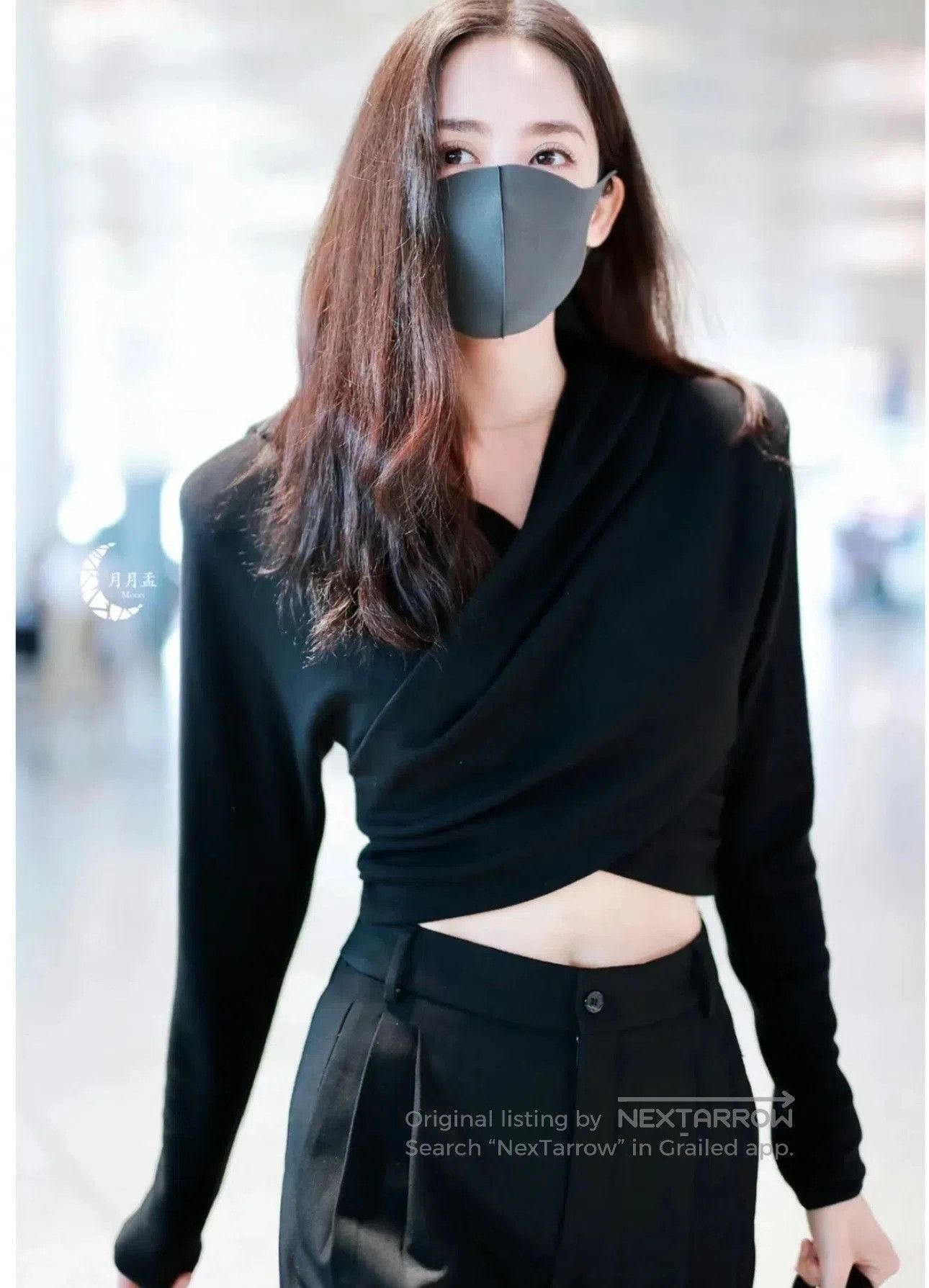 Saint Laurent Paris Saint Laurent Black Wool Cropped Wrap Top. Size M / US 6-8 / IT 42-44 - 3 Thumbnail