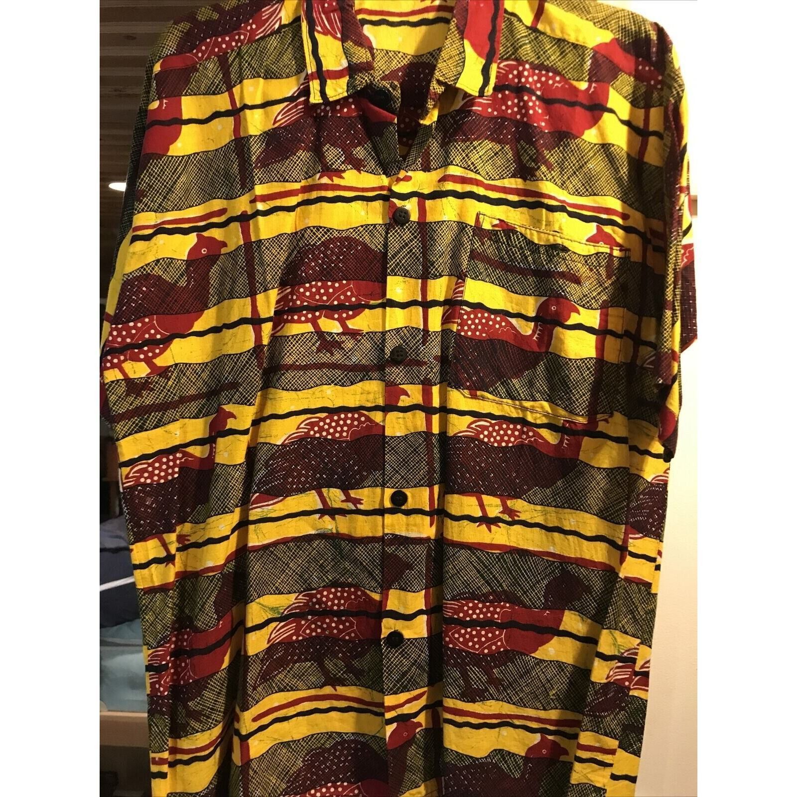 Other Vintage Mens L Yellow Striped Red Bird Print SS Button Shirt Size US L / EU 52-54 / 3 - 8 Thumbnail