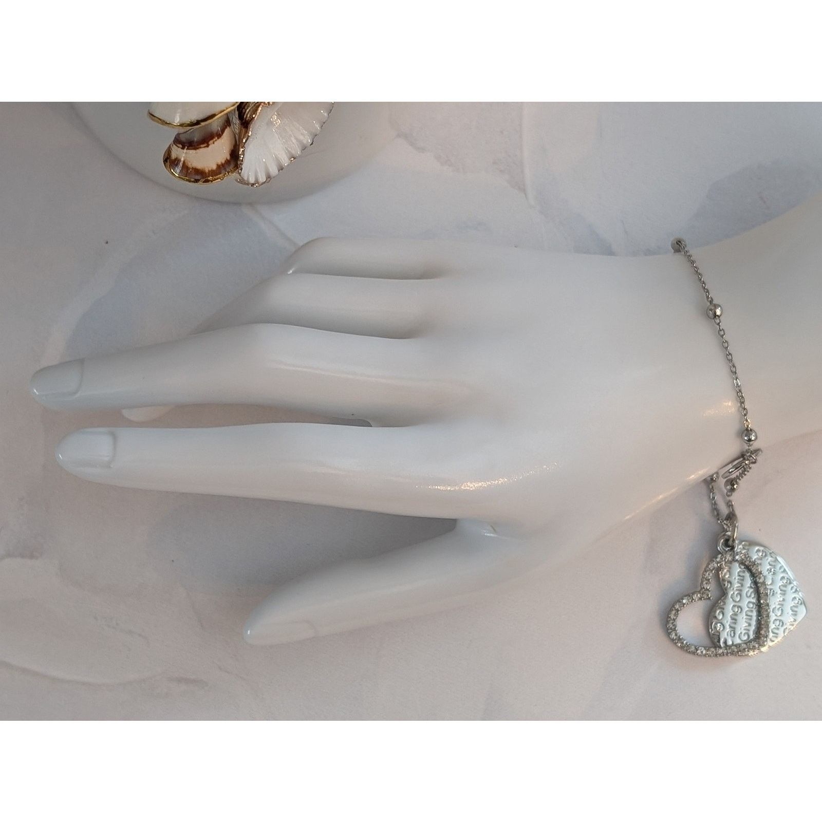 Vintage VTG Silver-Tone 7 1/2" Chain Rhinestone Heart Charm Bracelet Size ONE SIZE - 4 Thumbnail