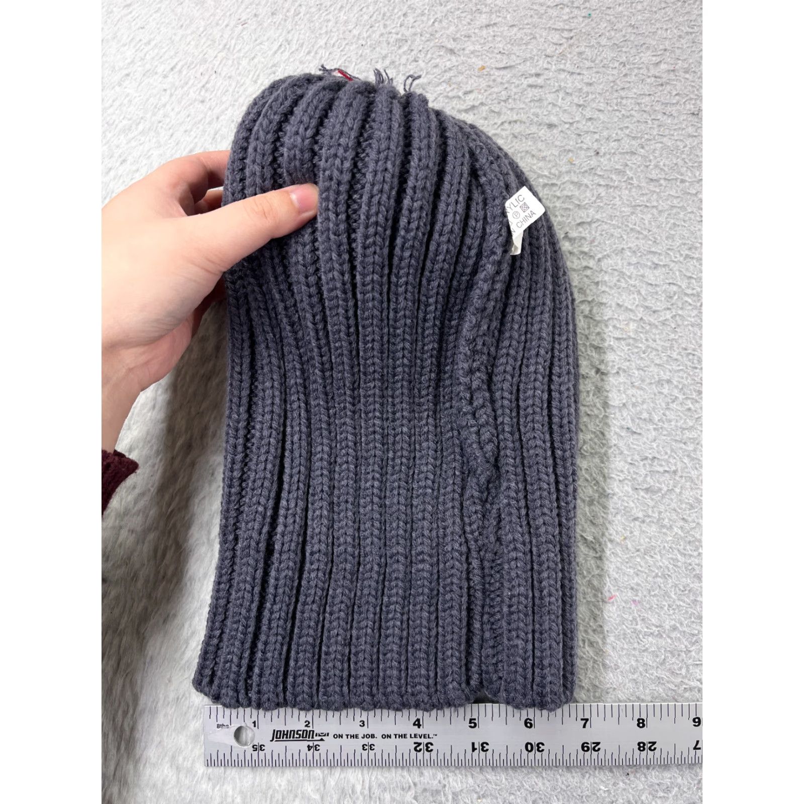 Vintage Beanie Hat Womens One Size Gray Knit Beanie with Faux Fur Pom 100% Acrylic Ski Theme Adult Women Casual Knit Hat Size ONE SIZE - 5 Thumbnail
