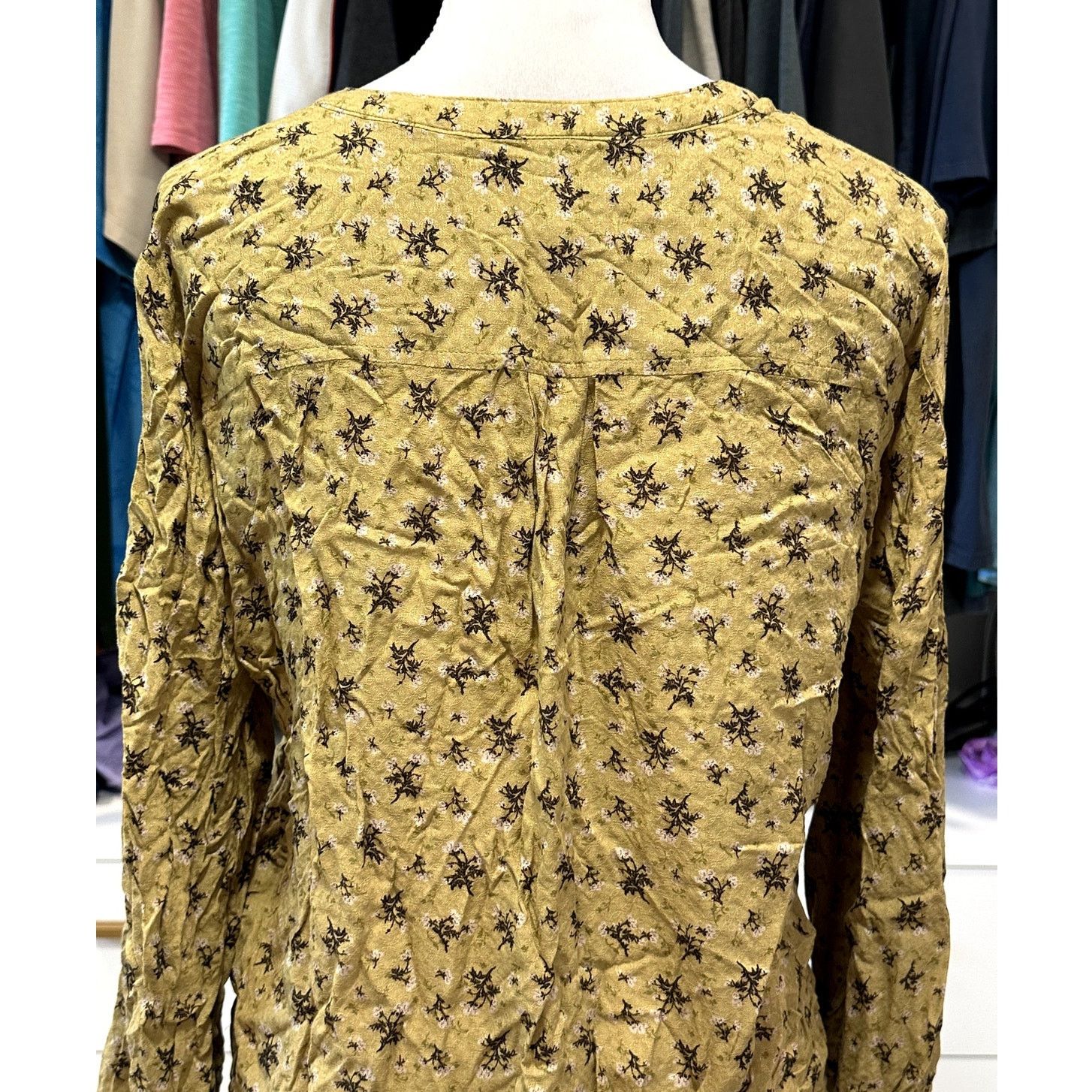 Treasure & Bond Treasure & Bond Women's V Neck Button Down Blouse Floral S Size S / US 4 / IT 40 - 5 Thumbnail