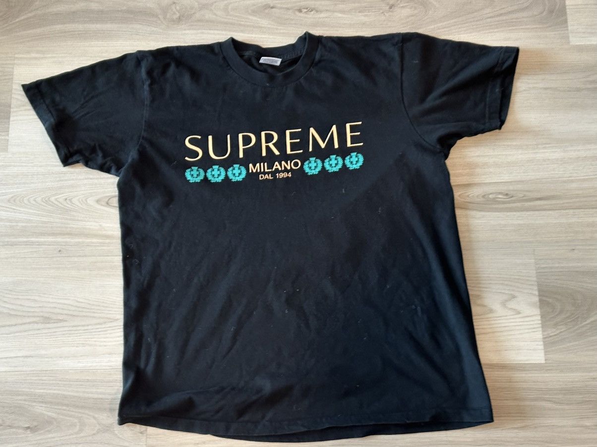 Supreme Supreme Milano Tee ミラノ ティー SS 21 WEEK 18 Supreme Supreme Milano Tee ミラノ ティー SS 21 WEEK 18
