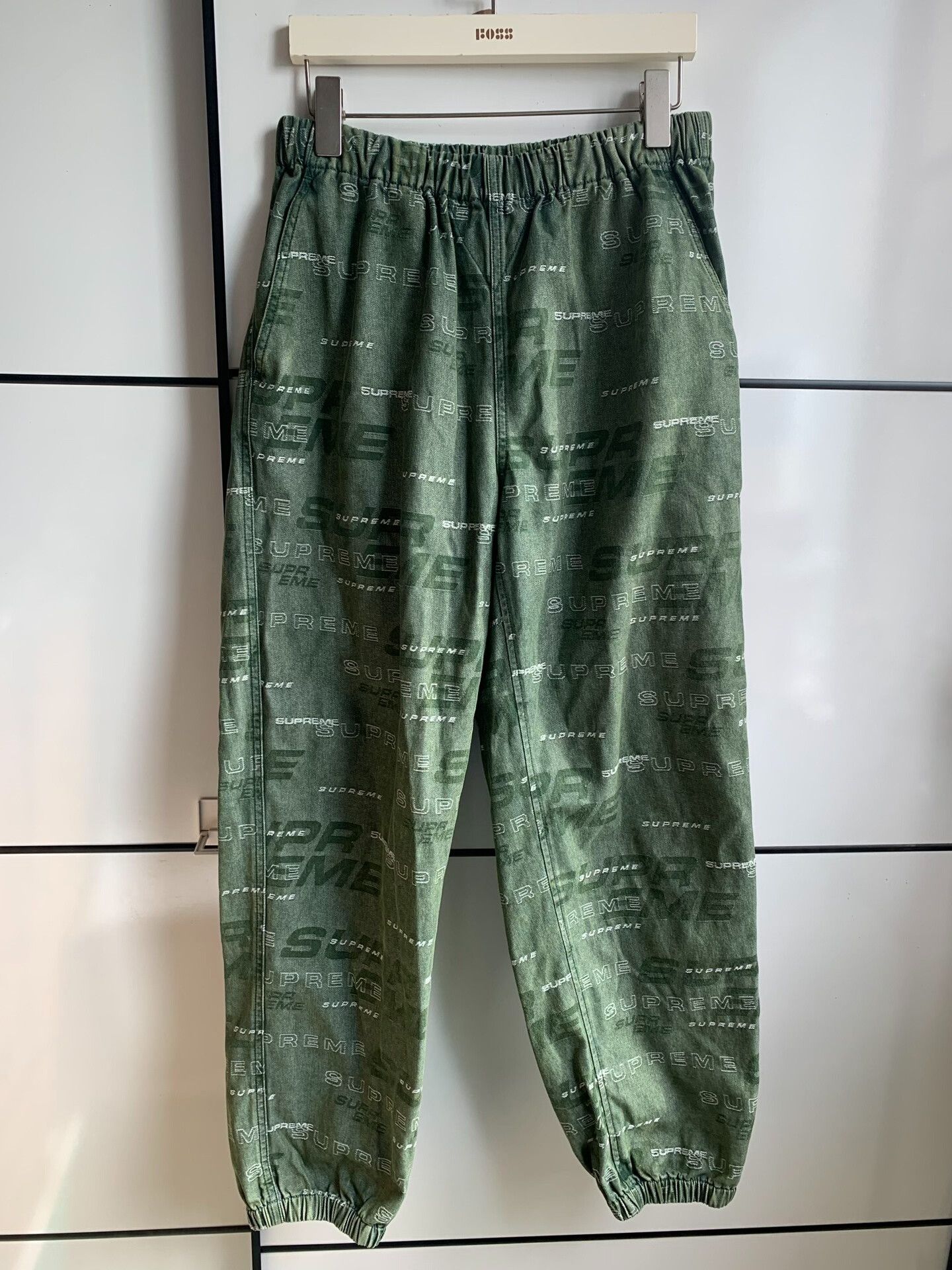 Supreme Supreme FW19 Dimensions Logo Denim Skate Pant Size US 32 / EU 48 - 1 Thumbnail